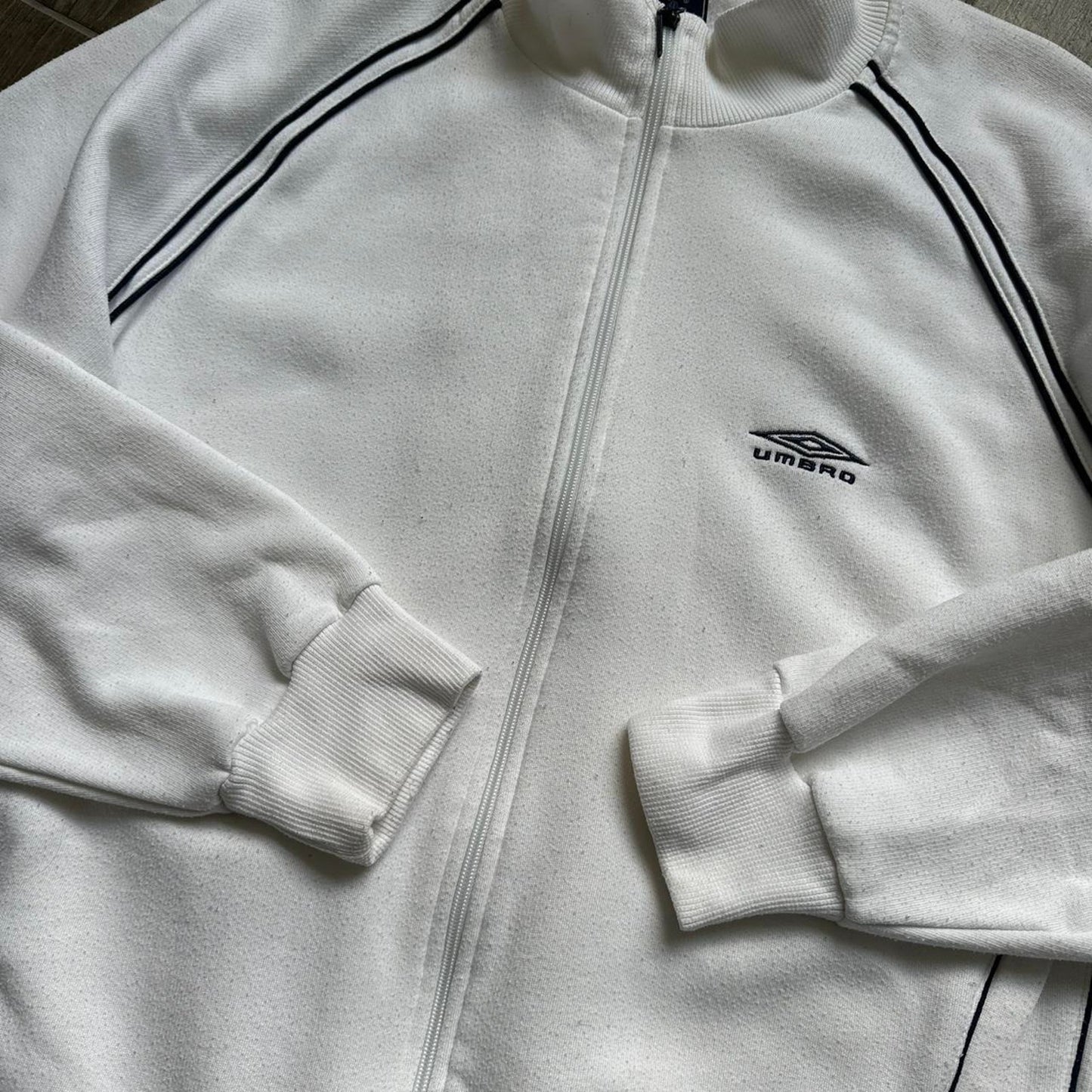 White umbro zip up vintage