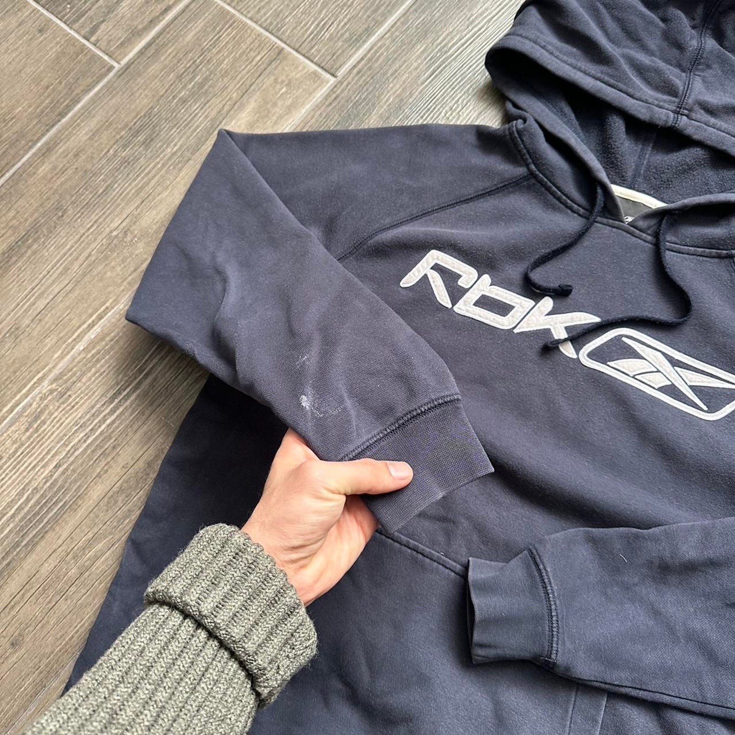Reebok navy boxy fit y2k S hoodie