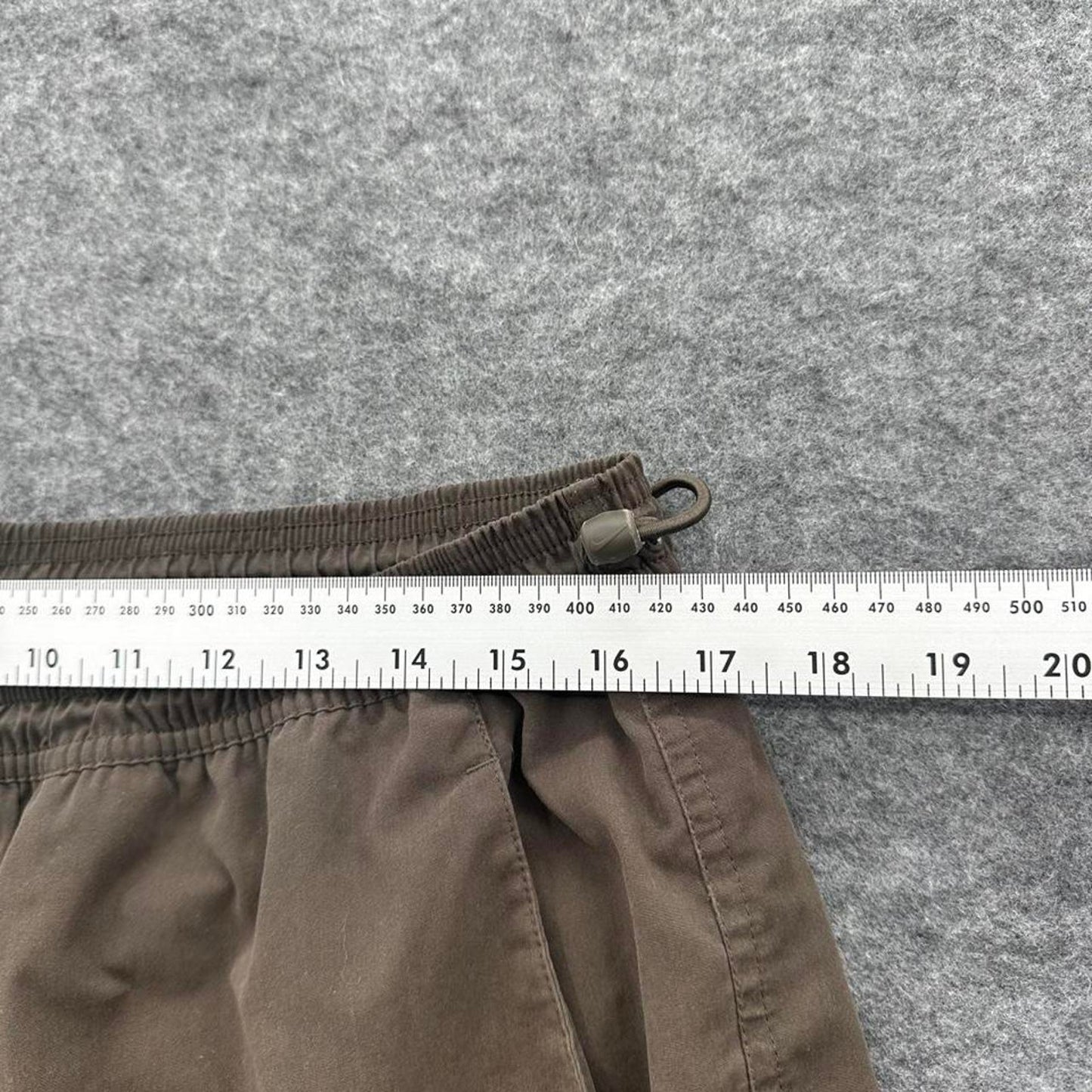 Nike brown cargo shorts with