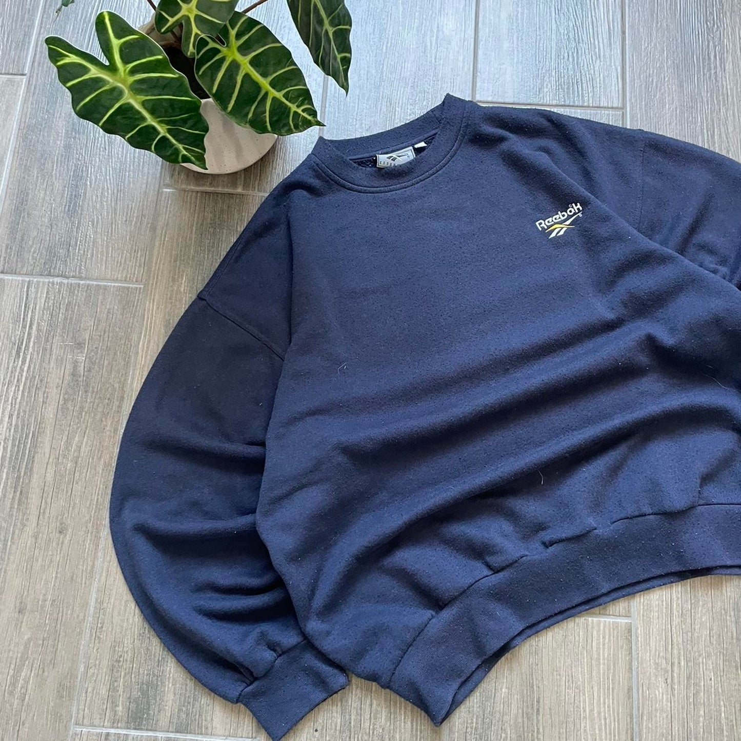 Reebok boxy fit y2k vintage sweatshirt