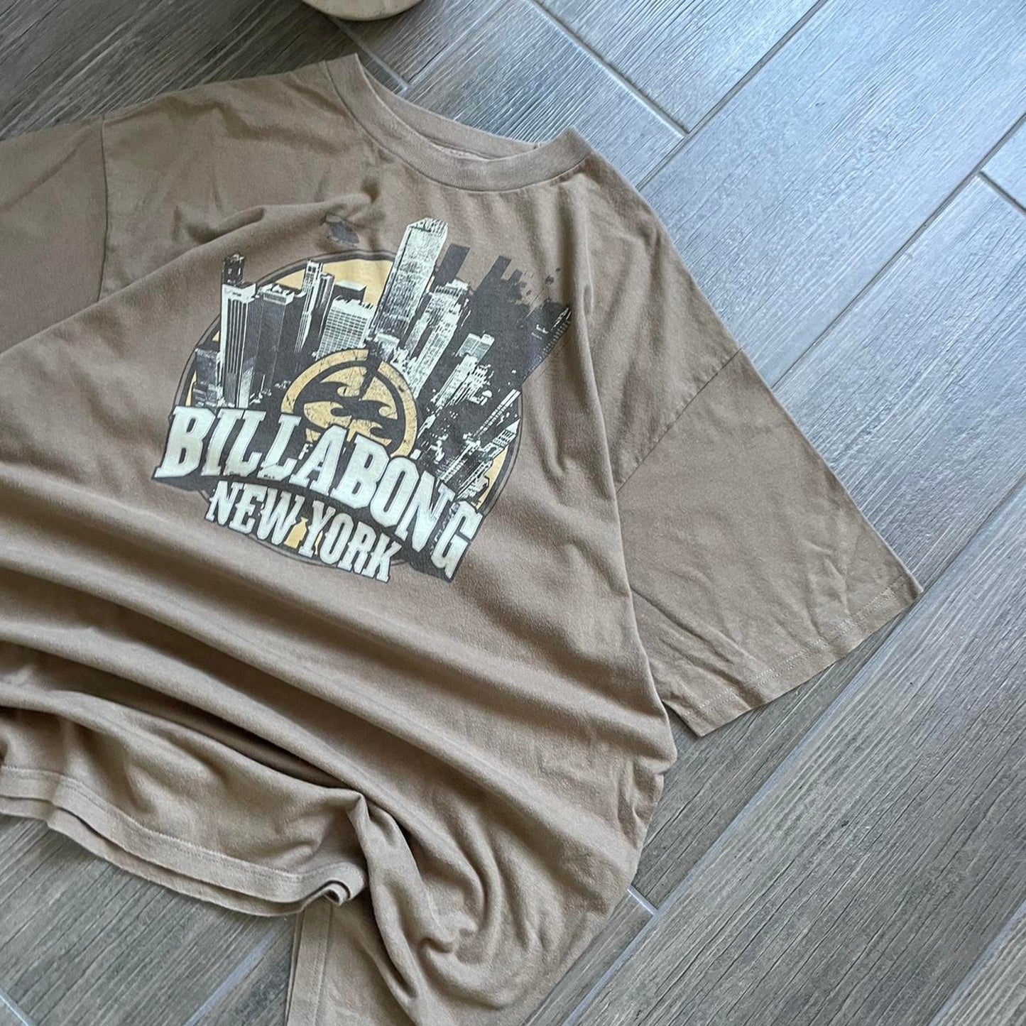 Billabong vintage baggy surf y2k tee