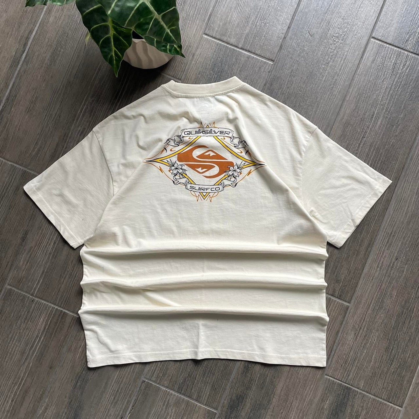 Quiksilver beige big logo surf cotton t-shirt M