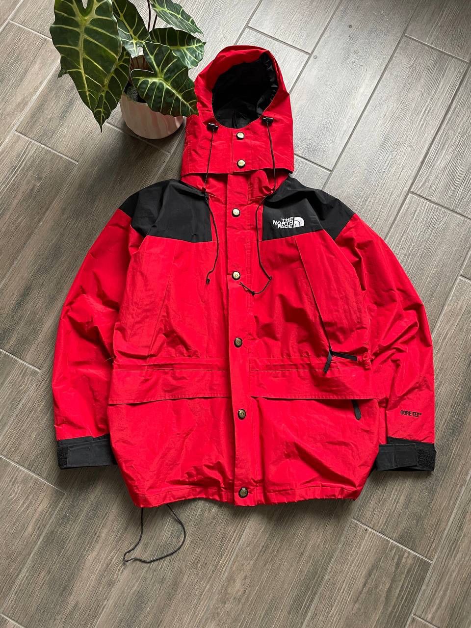 The North Face vintage waterproof gore-tex jacket