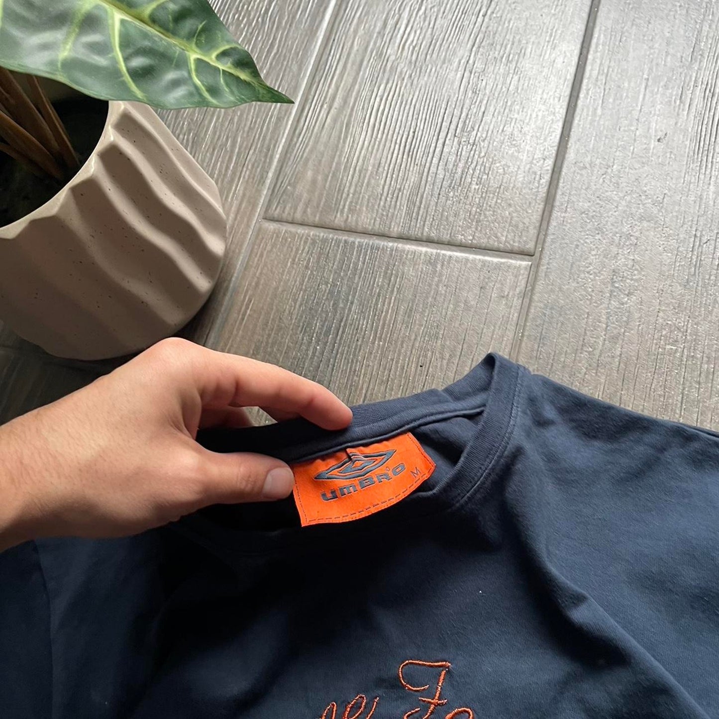 Umbro y2k navy sport style M tee