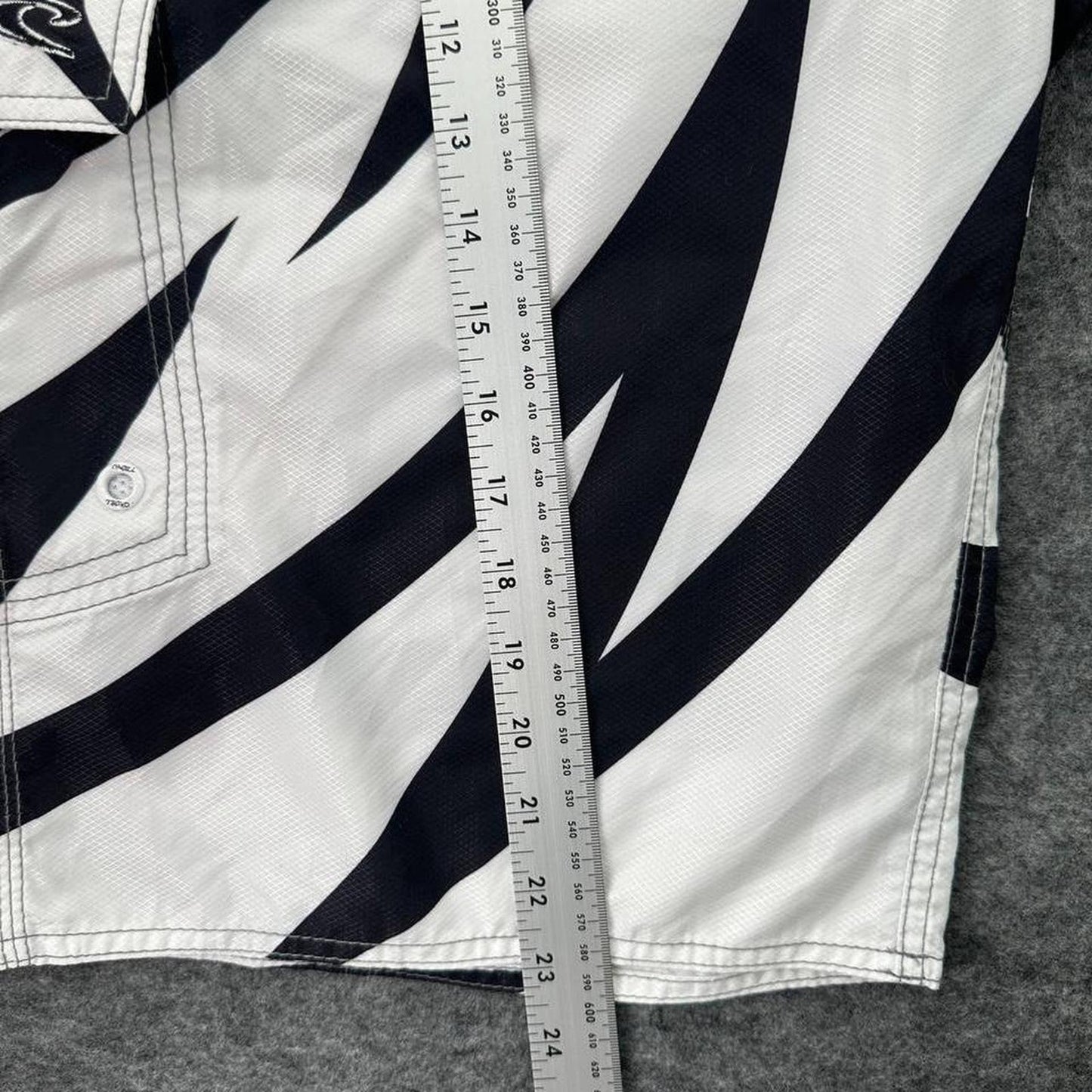 Y2k oneill board shorts black