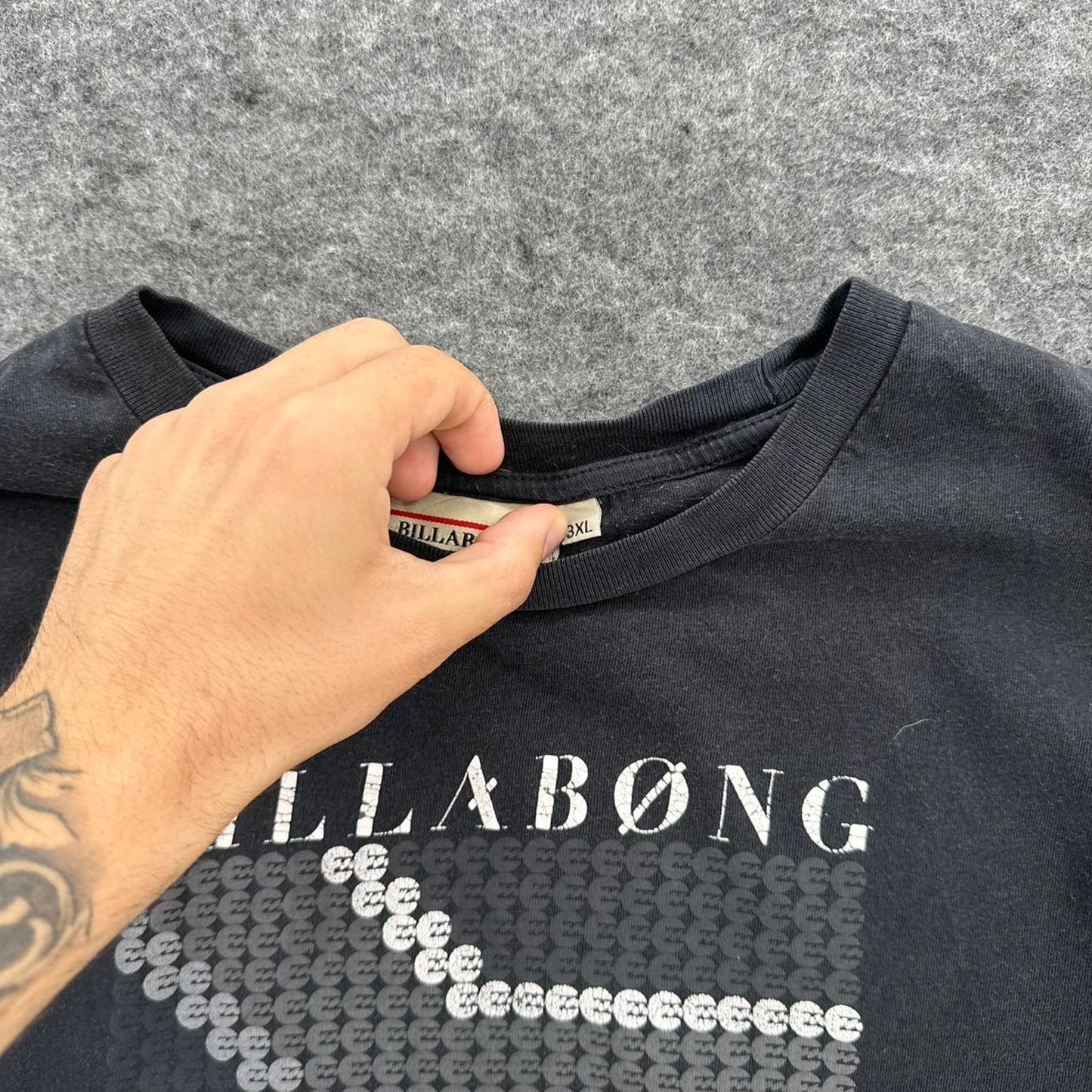 Y2k billabong surf t shirt with