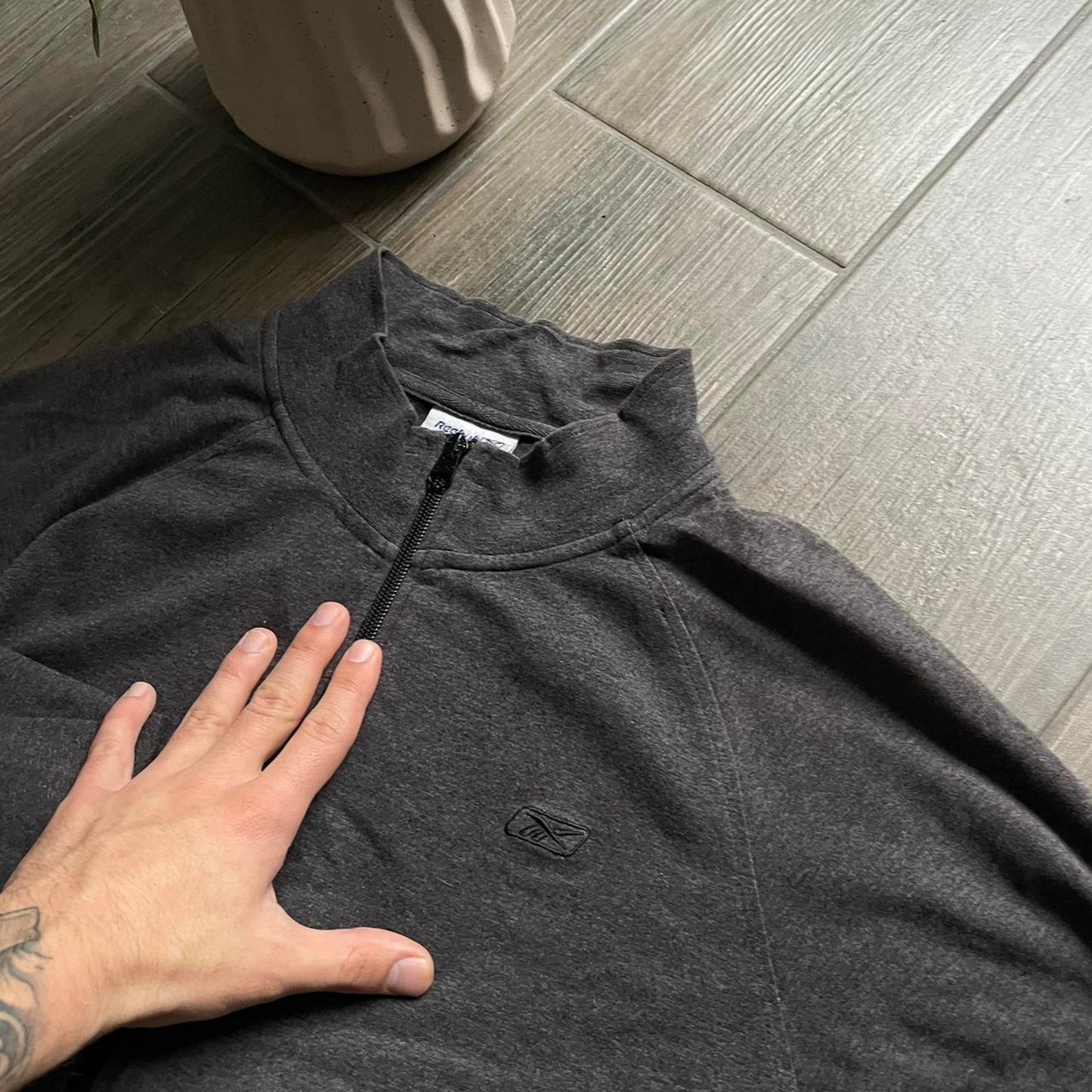 Reebok grey boxy fit y2k L jumper