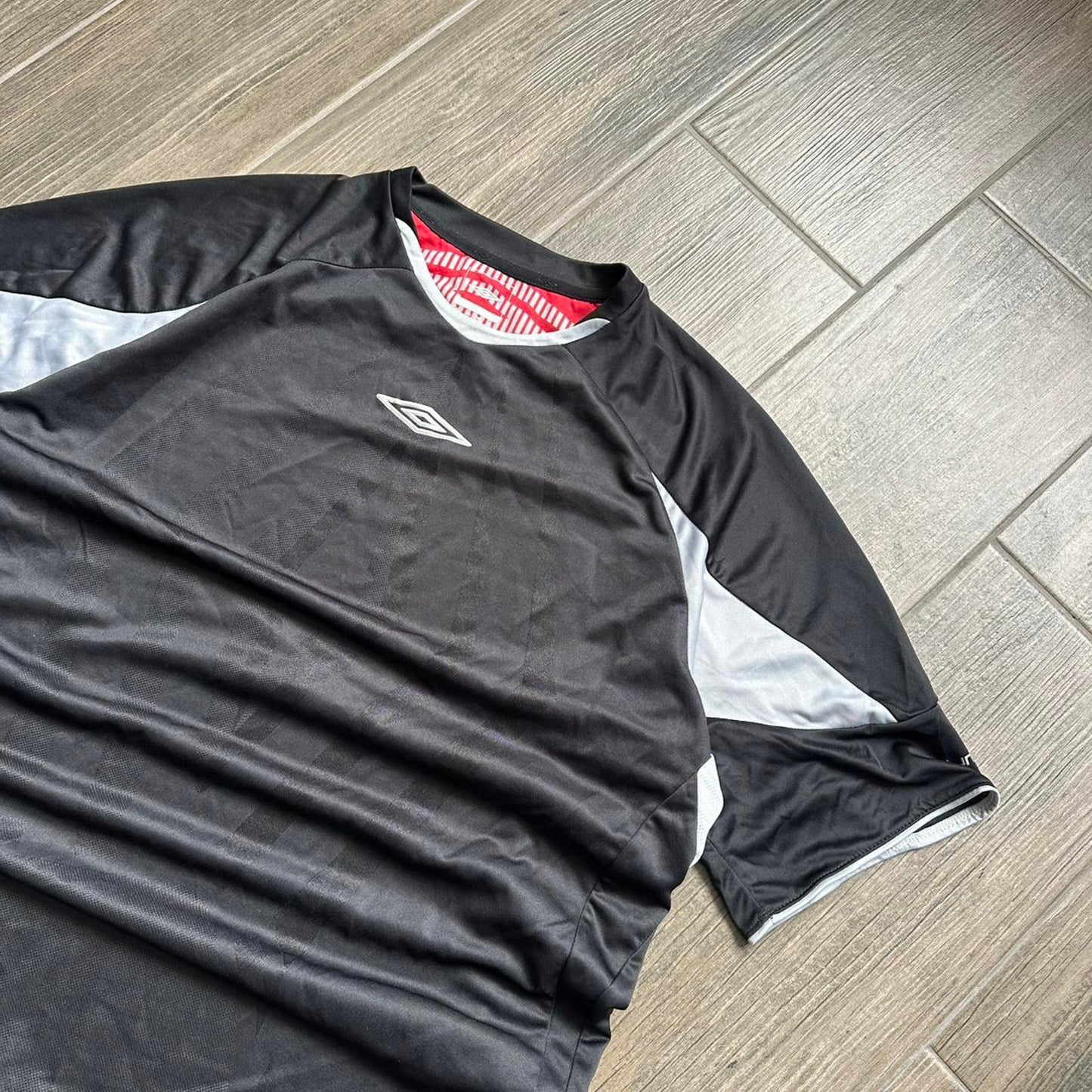 Umbro black white jersey