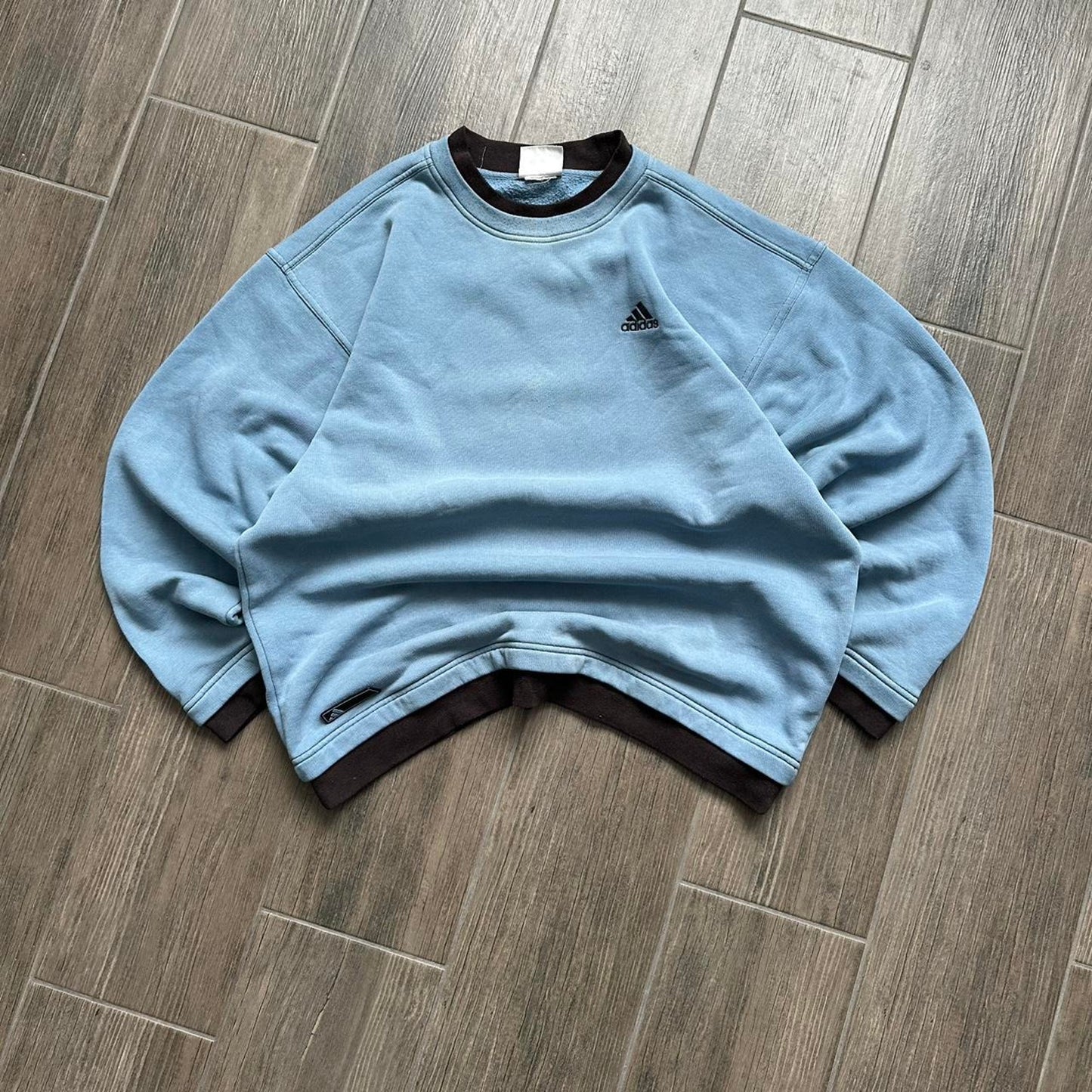 Vintage adidas crewneck sweatshirt