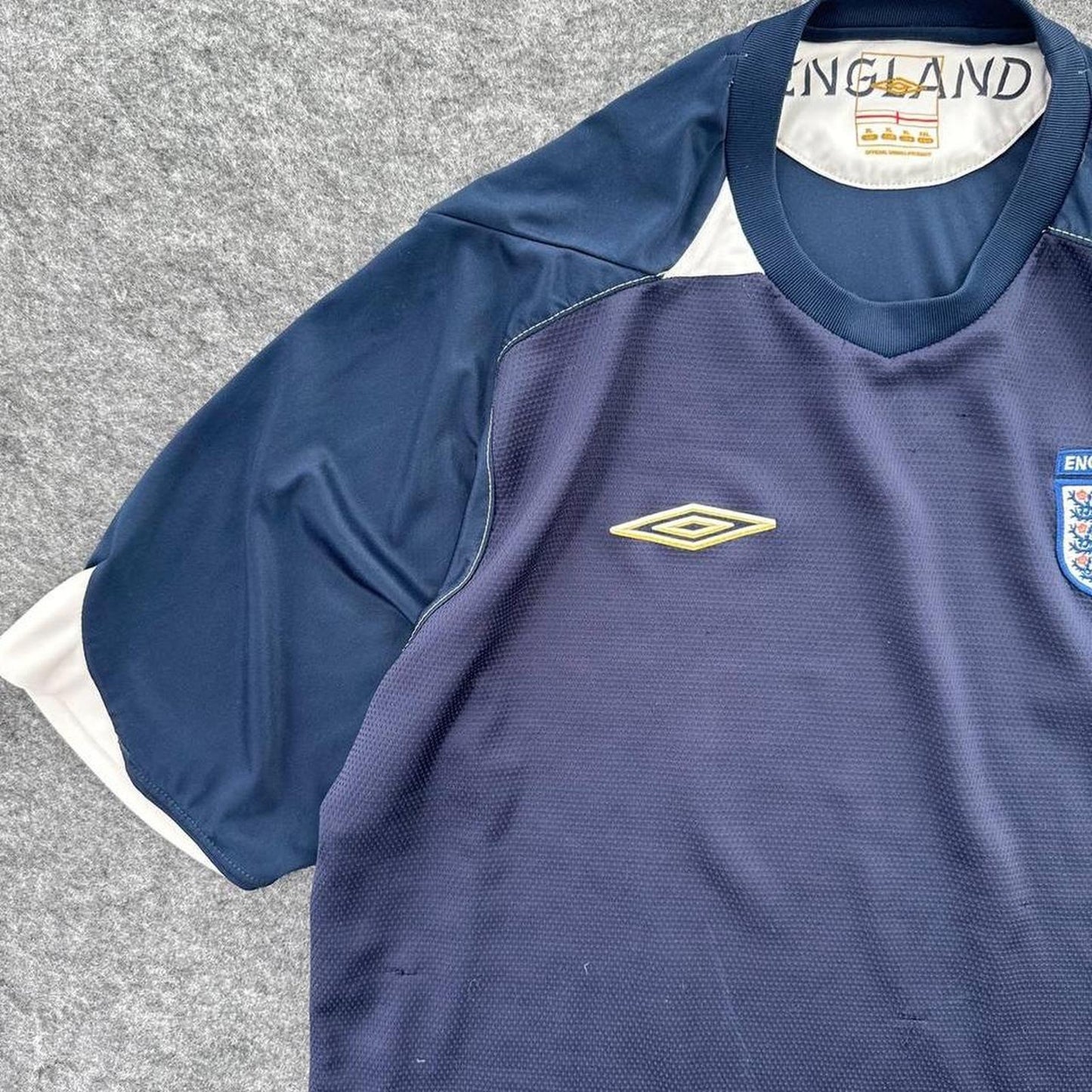 Umbro england 2000s training jersey