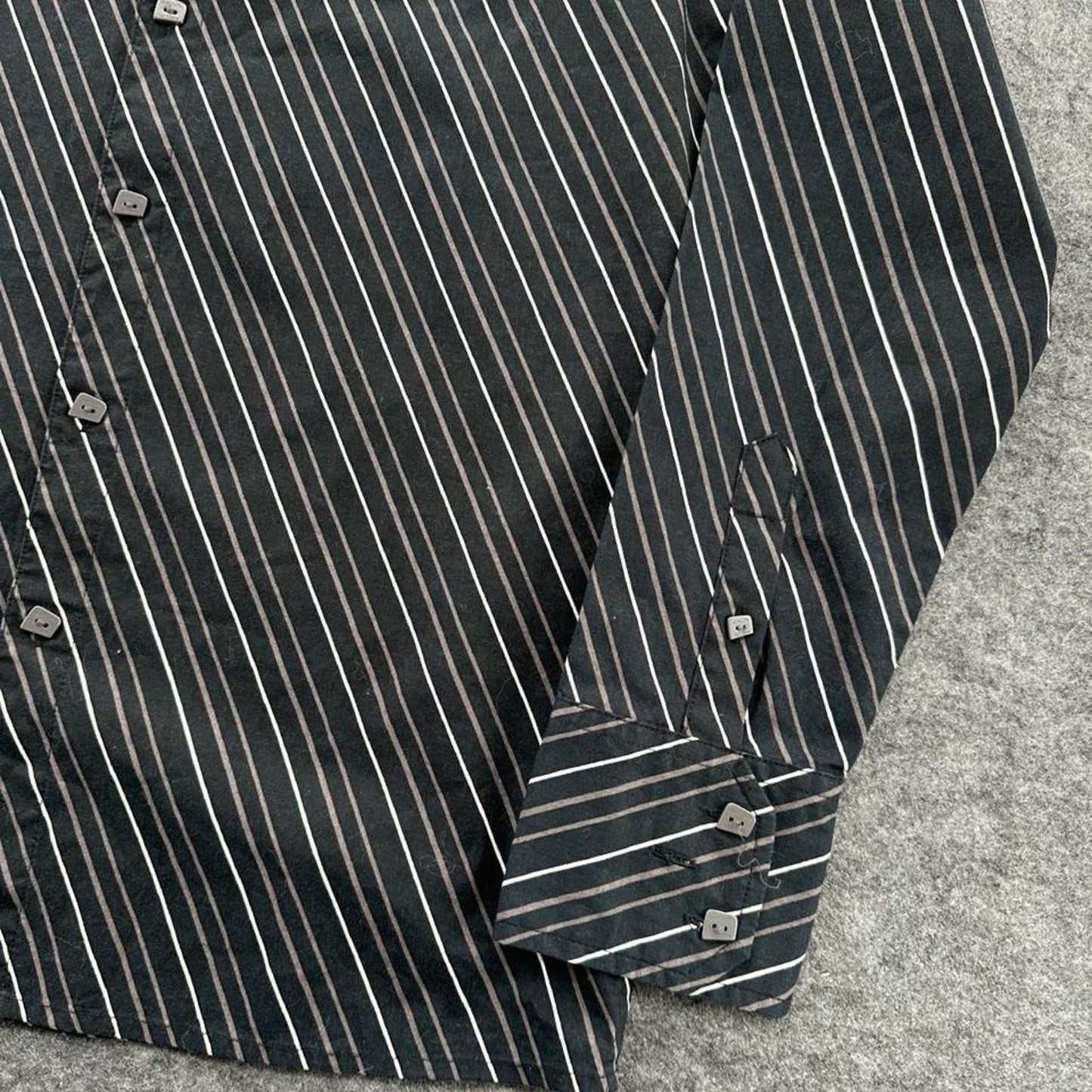 Ripcurl black and white striped