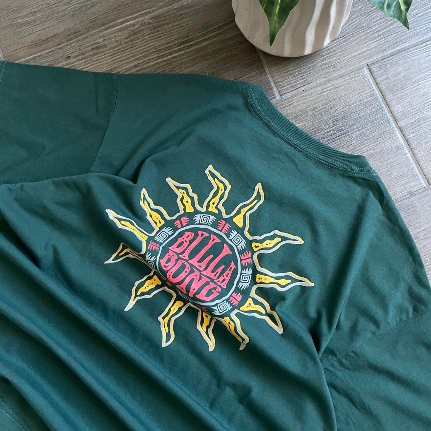 Billabong baggy surf y2k tee