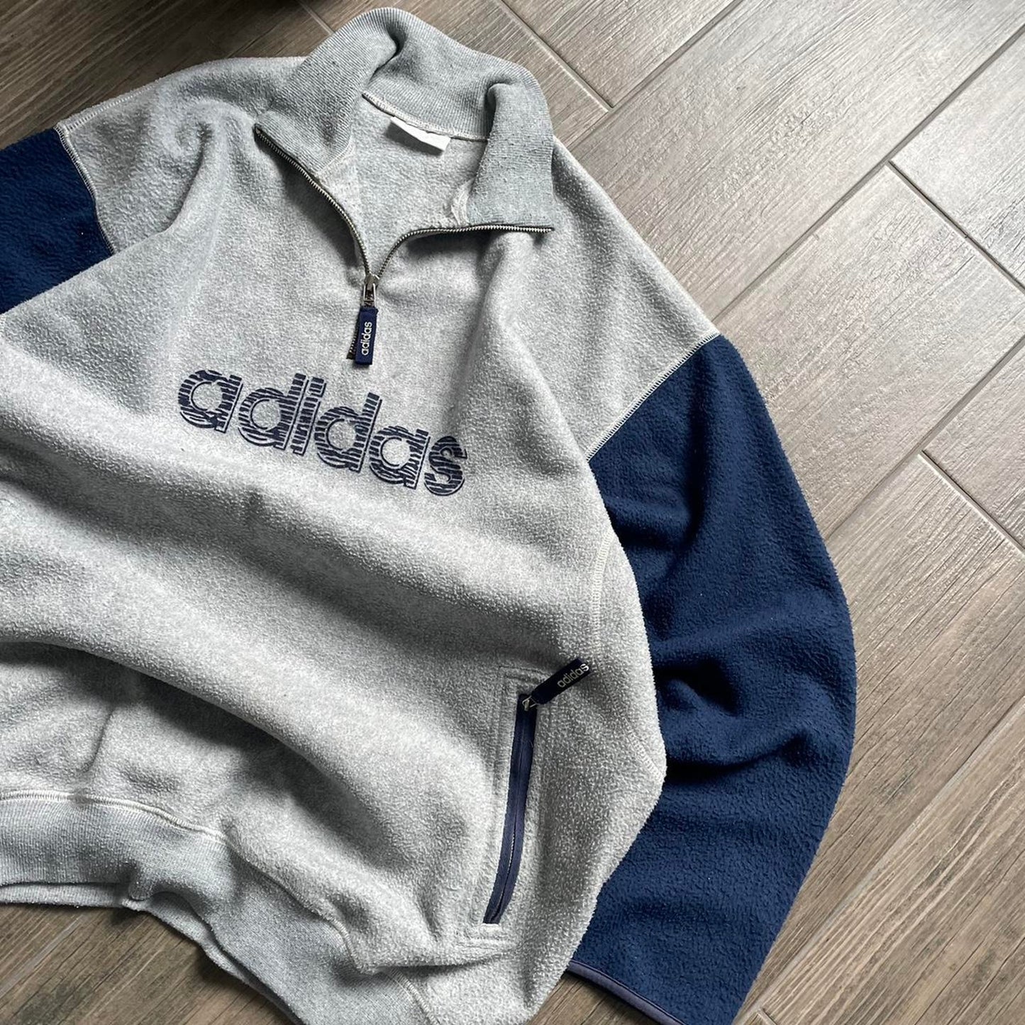 Adidas fleece grey y2k vintage Oversized L jumper