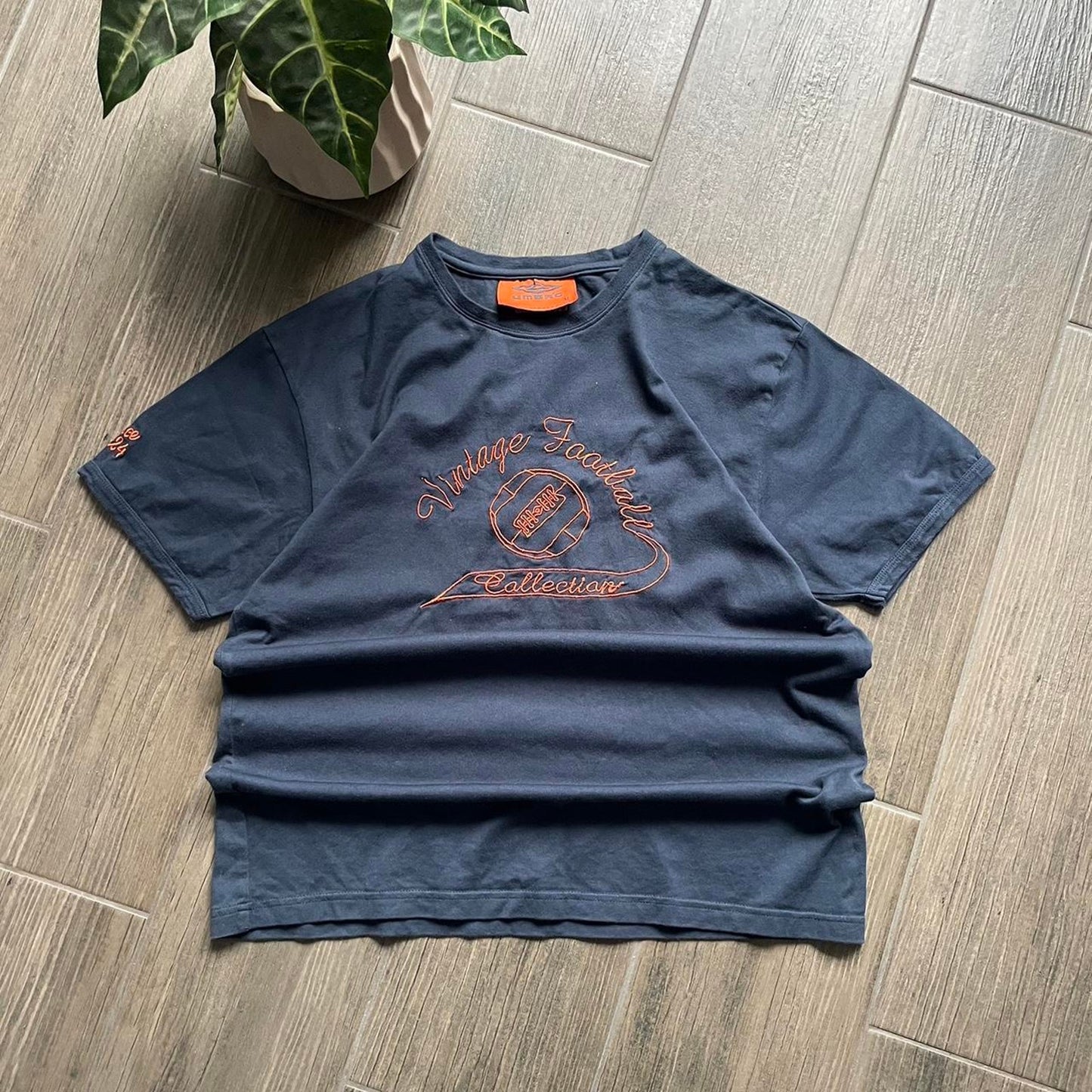 Umbro y2k navy sport style M tee
