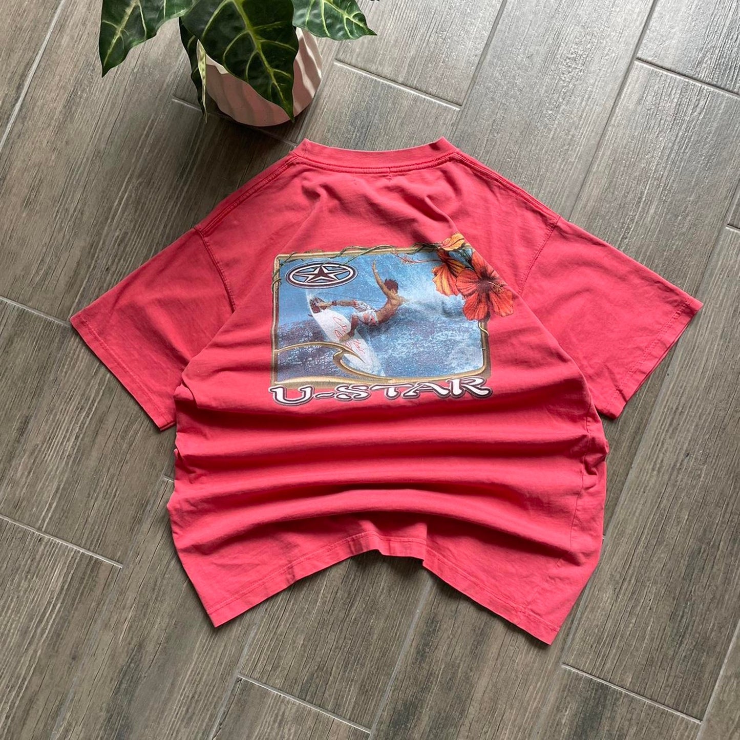 Vintage baggy surf style tee