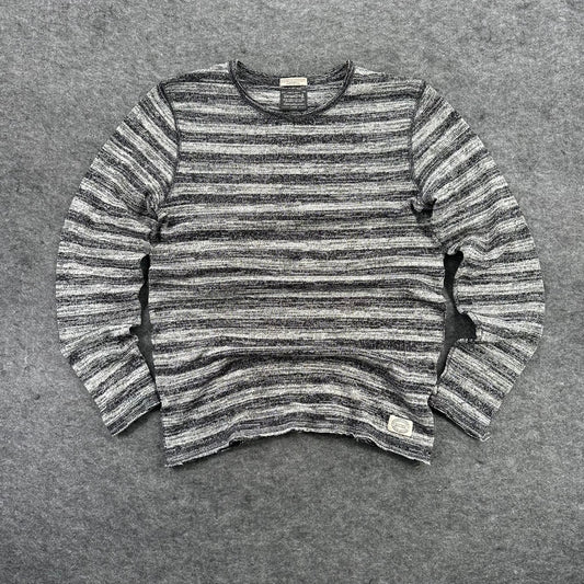 Vintage Y2K Distressed Baggy Jumper