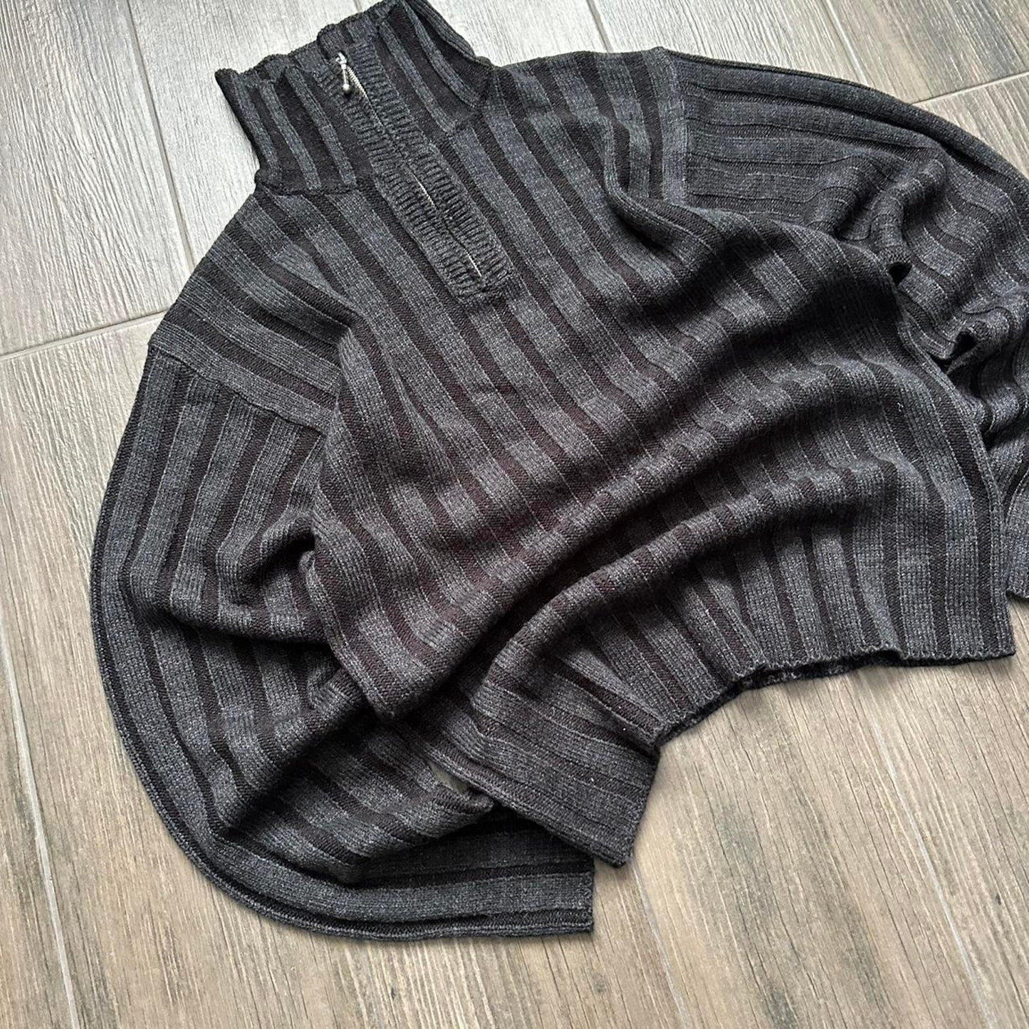 Black ribbed zip vintage sweater