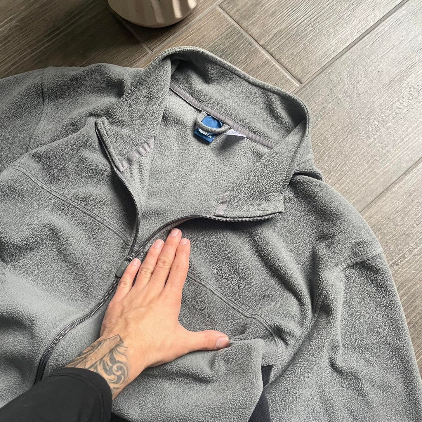 Reebok grey boxy fit y2k XXL jumper