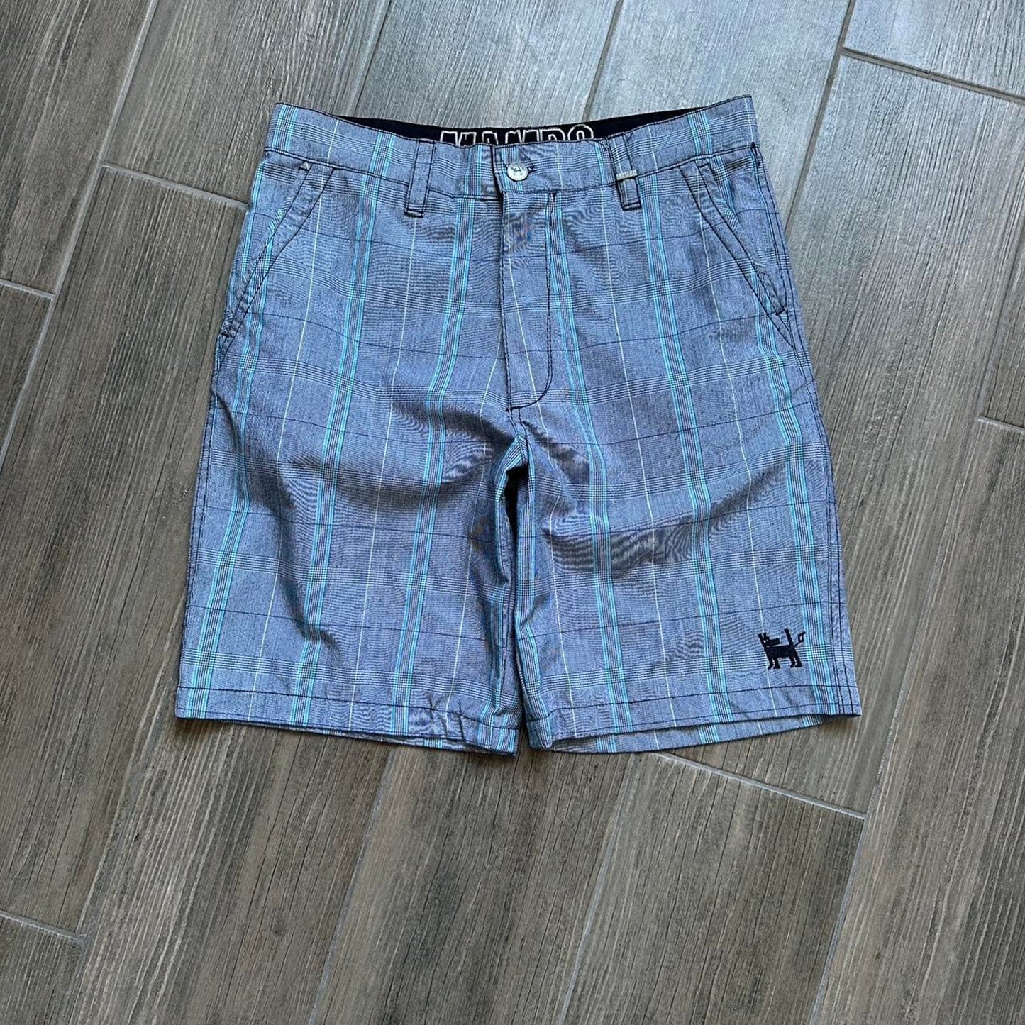 Mambo blue plaid shorts Size 32