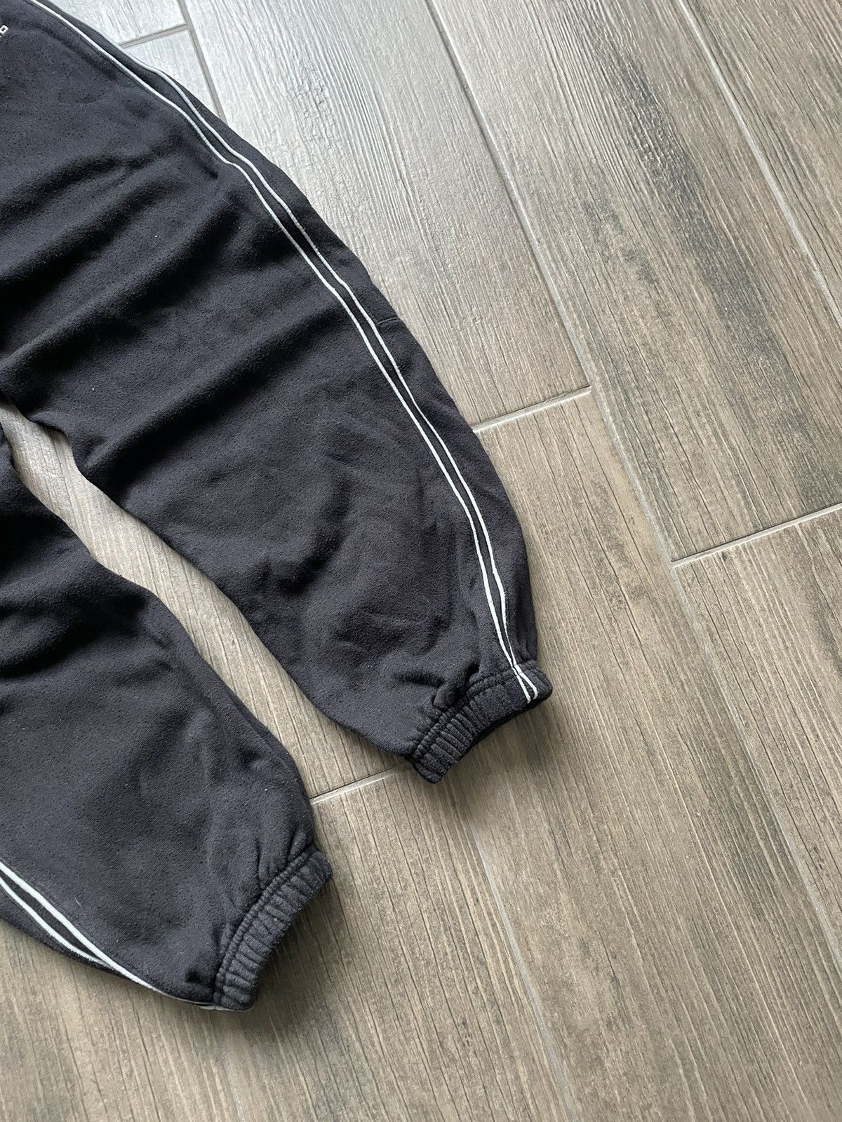 Umbro black y2k baggy vintage pants