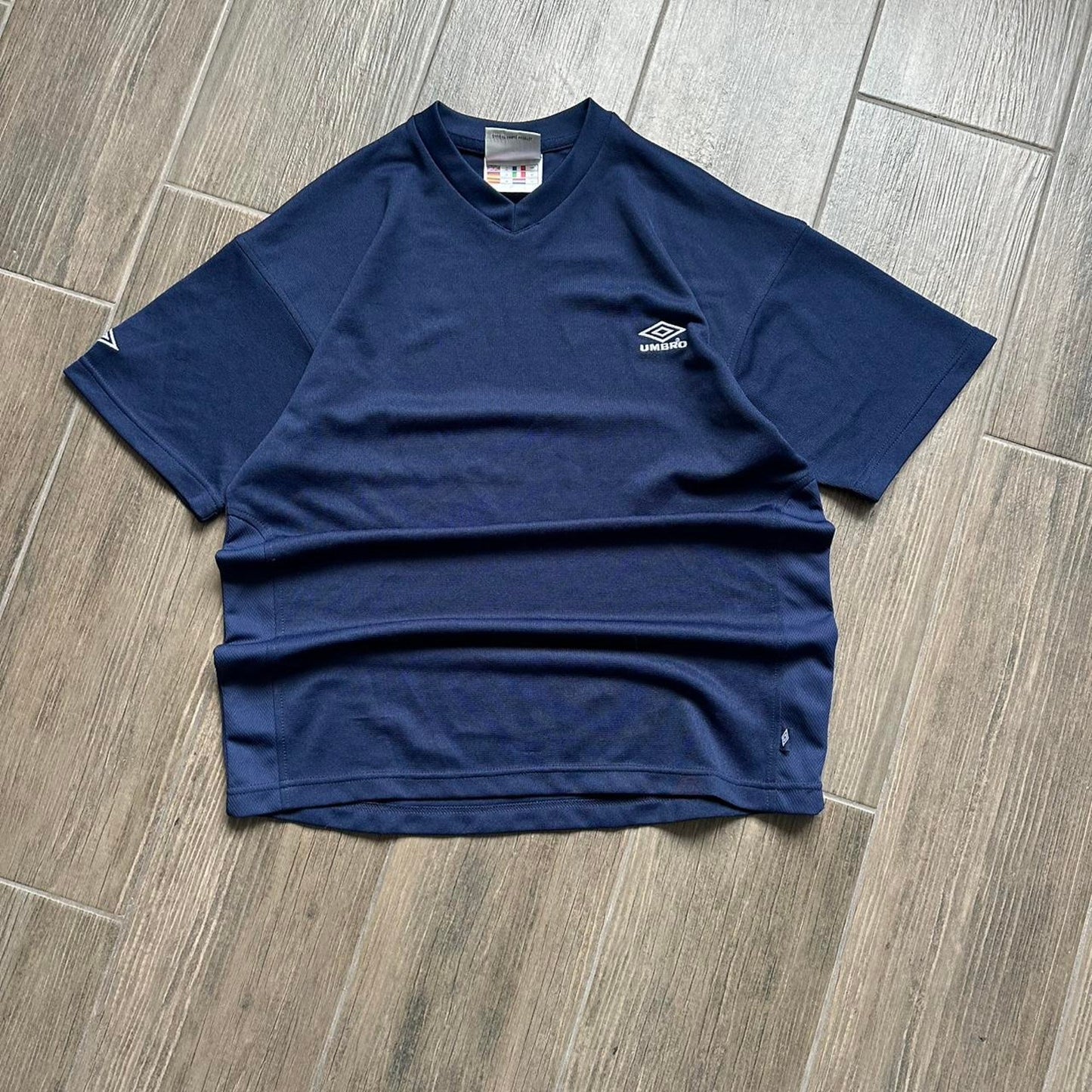 Umbro navy jersey y2k M tee