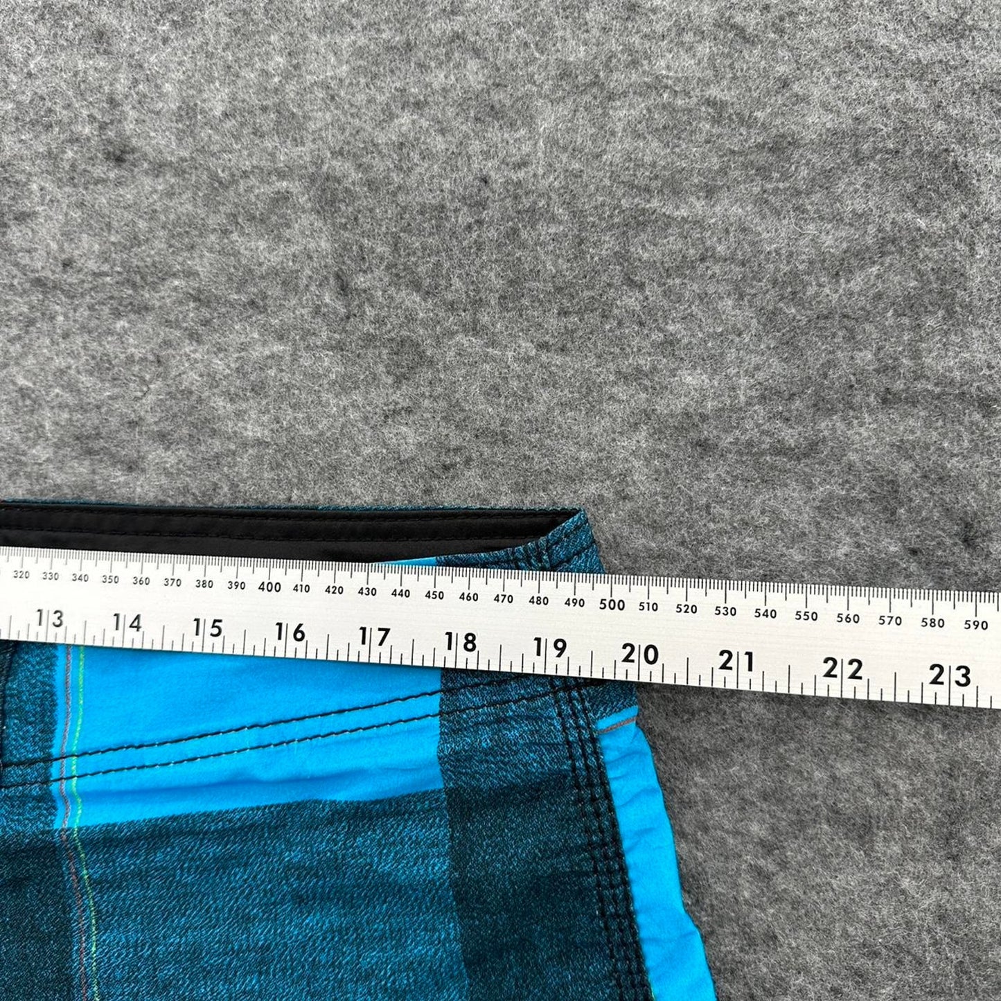 Billabong blue and dark blue