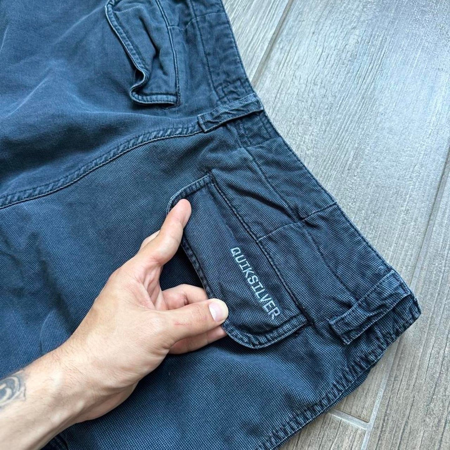 Quiksilver vintage cargo shorts