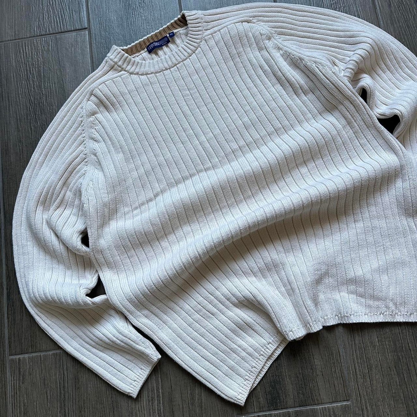 Y2k vintage Japanese style cream L sweater
