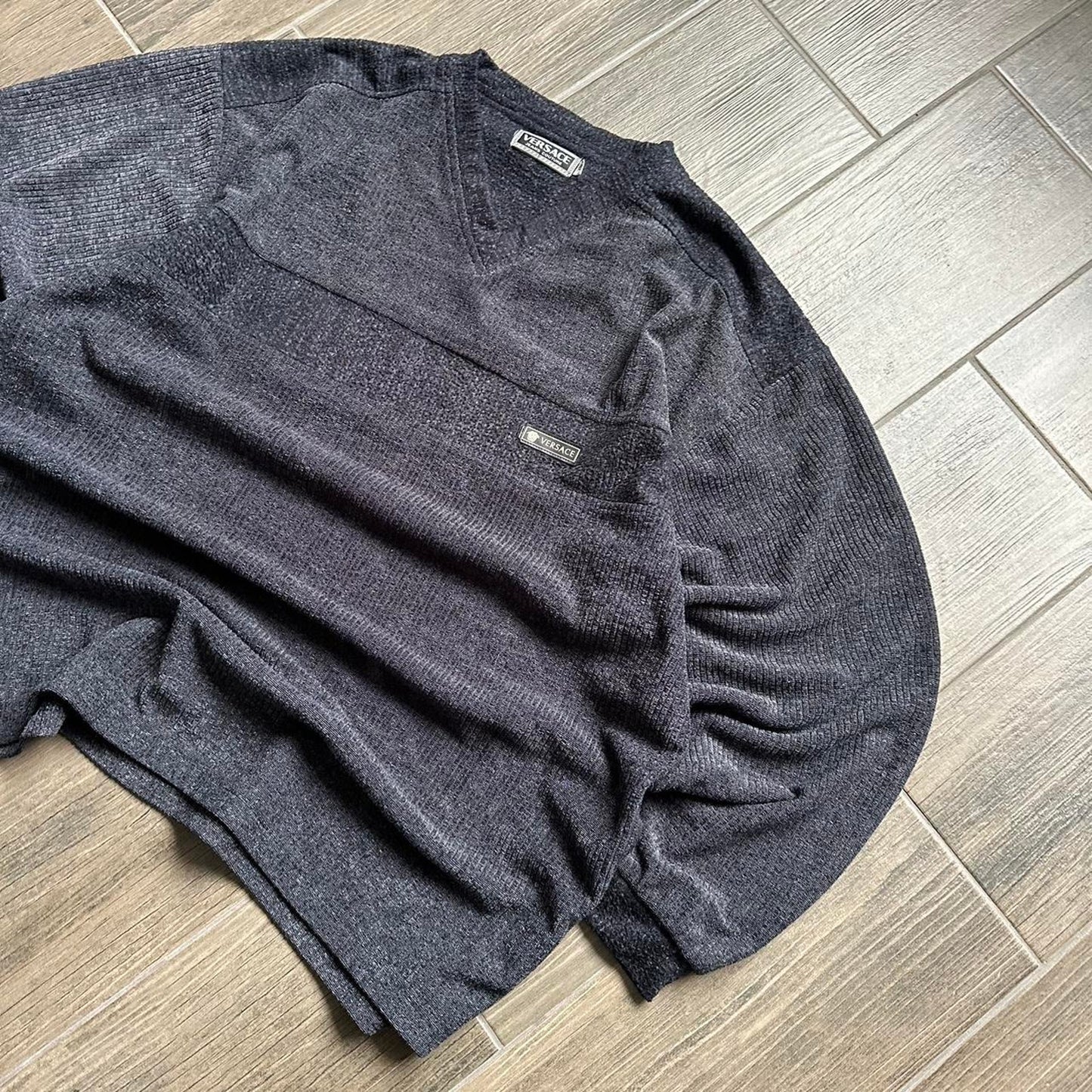 Y2k Japanese style Versace v neck XL jumper