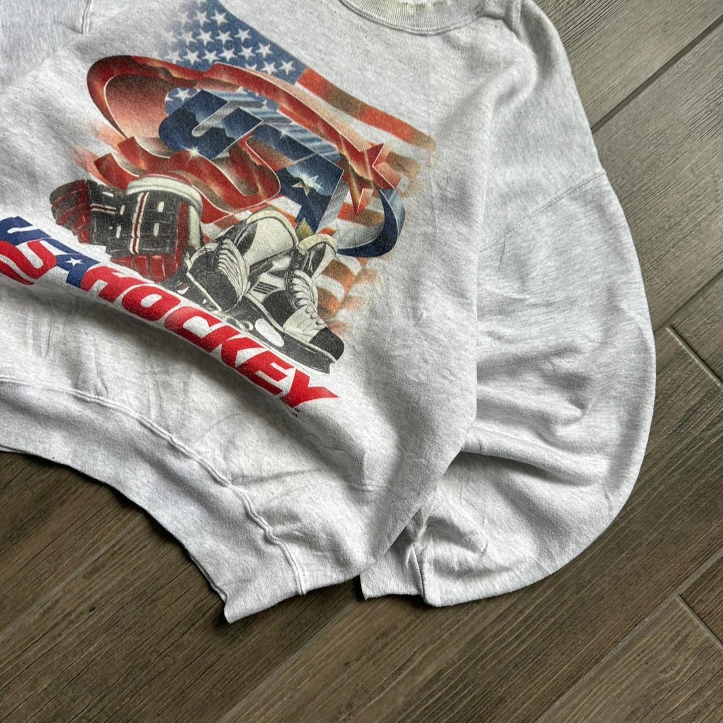 Vintage 90s hockey sweatshirt