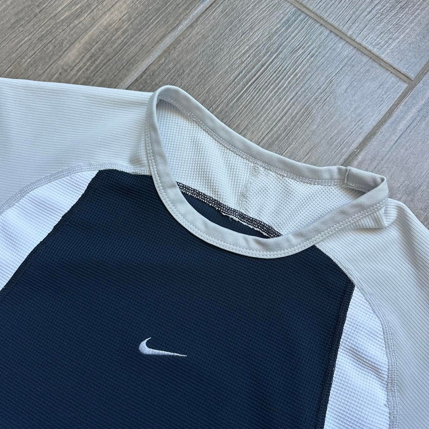 Nike women navy blue sport long sleeve top