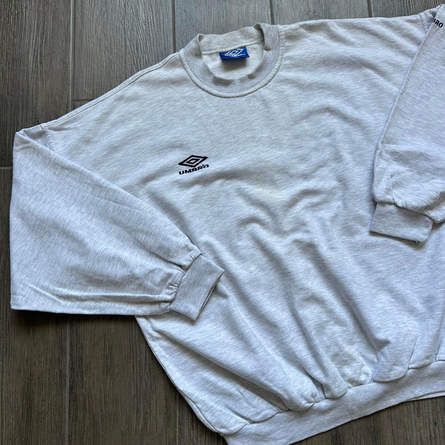Umbro grey crewneck boxy fit sweatshirt