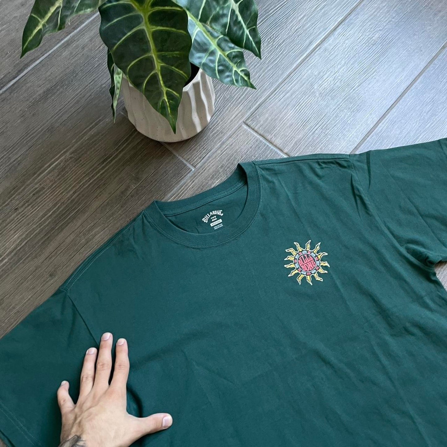 Billabong baggy surf y2k tee