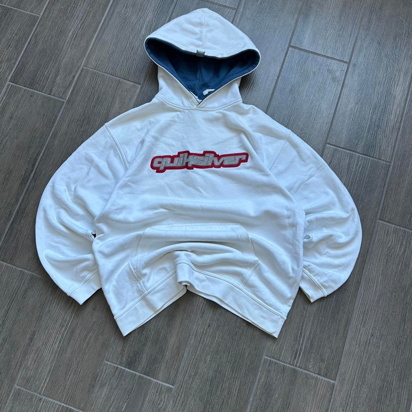 Quiksilver reflective logo baggy y2k