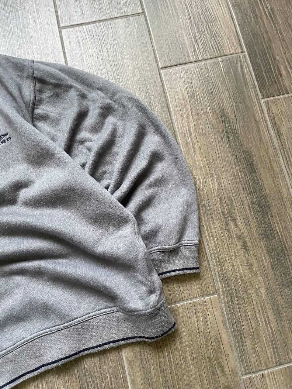 Umbro grey y2k skate vintage sweatshirt