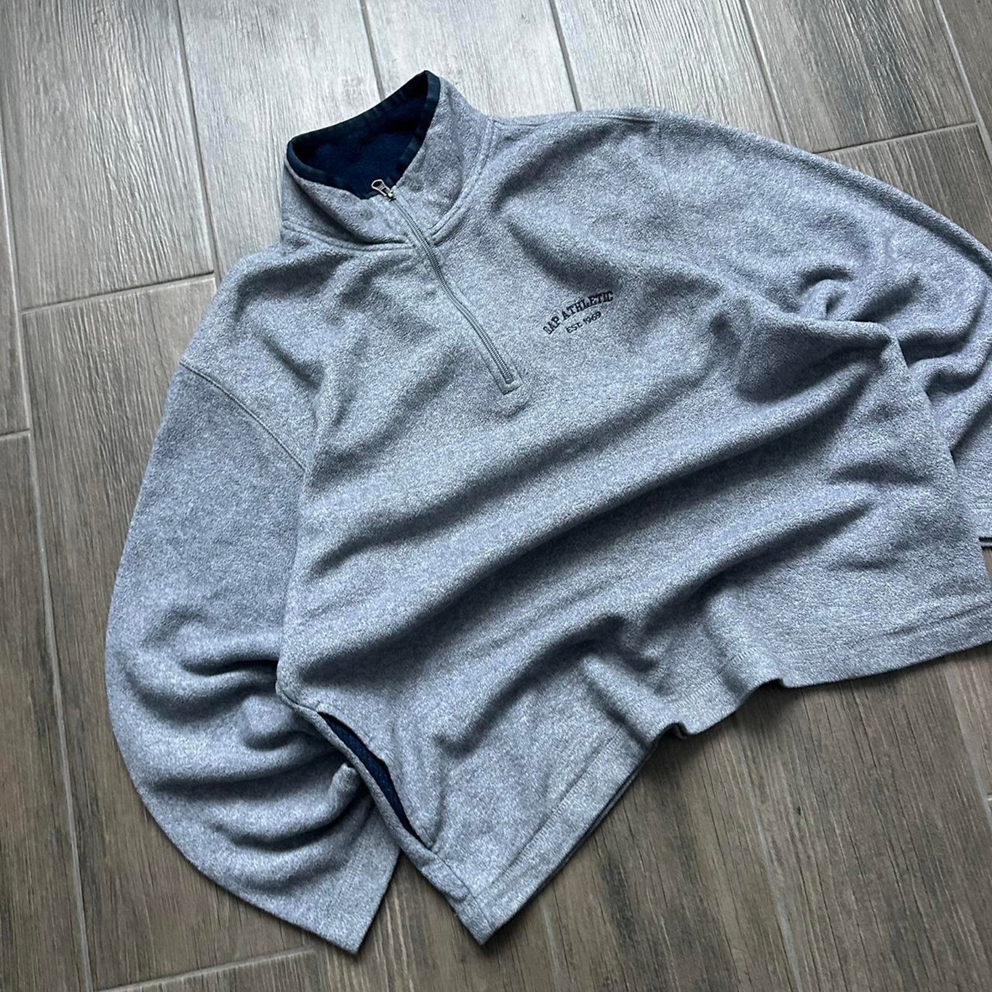 Vintage Gap y2k grey fleece jumper
