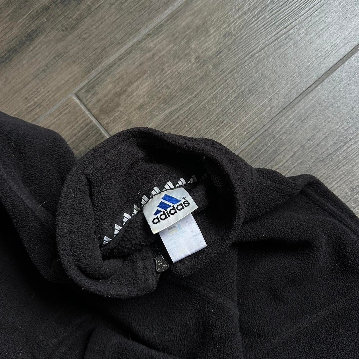 Adidas black fleece boxy fit y2k L jumper