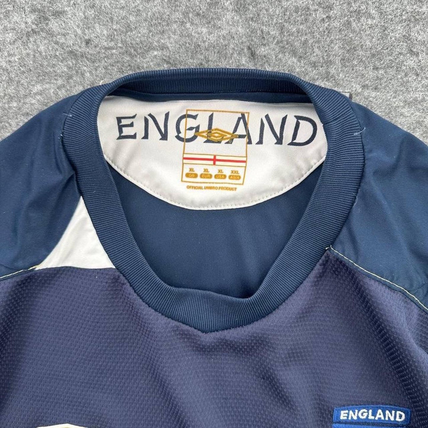Umbro england 2000s training jersey