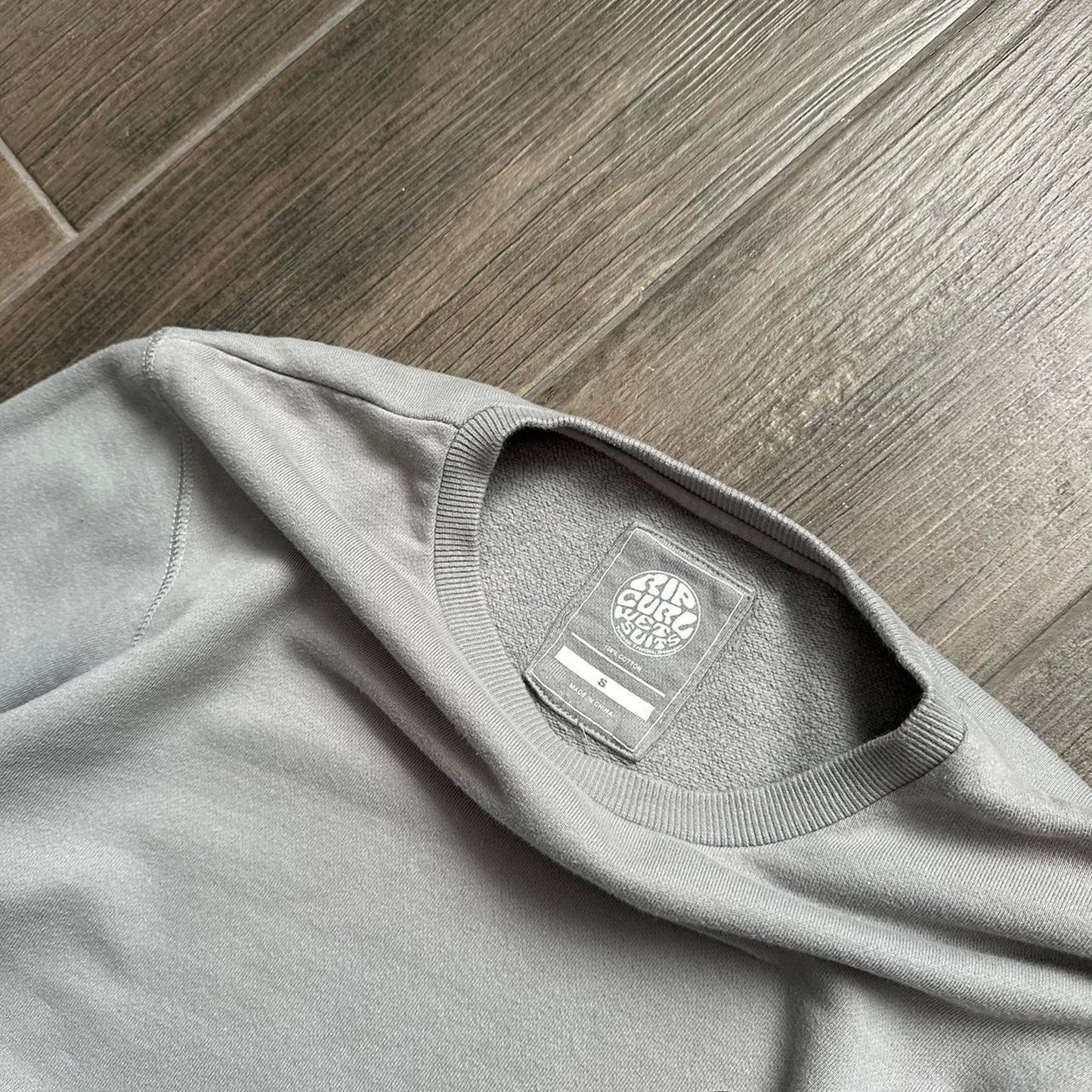 Rip Curl y2k surf style S sweatshirt