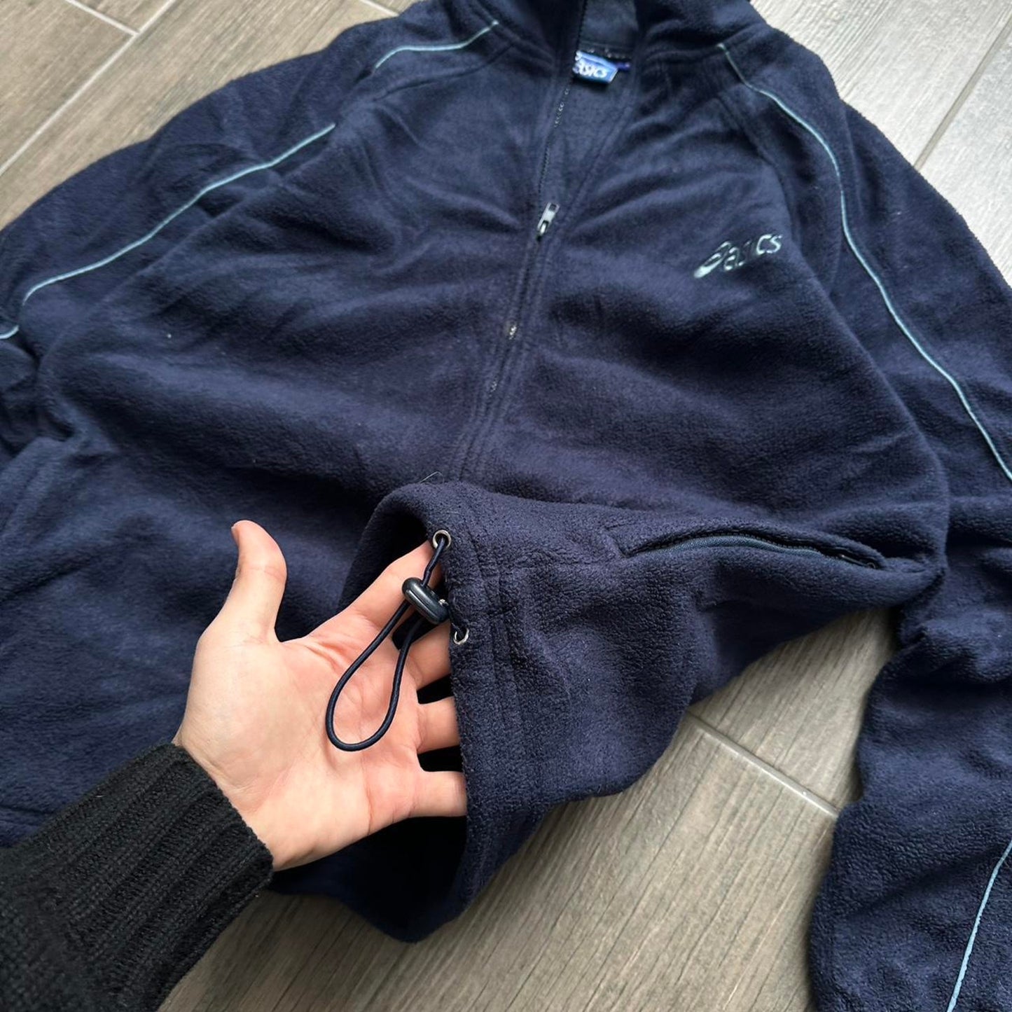 Asics skater fleece jumper