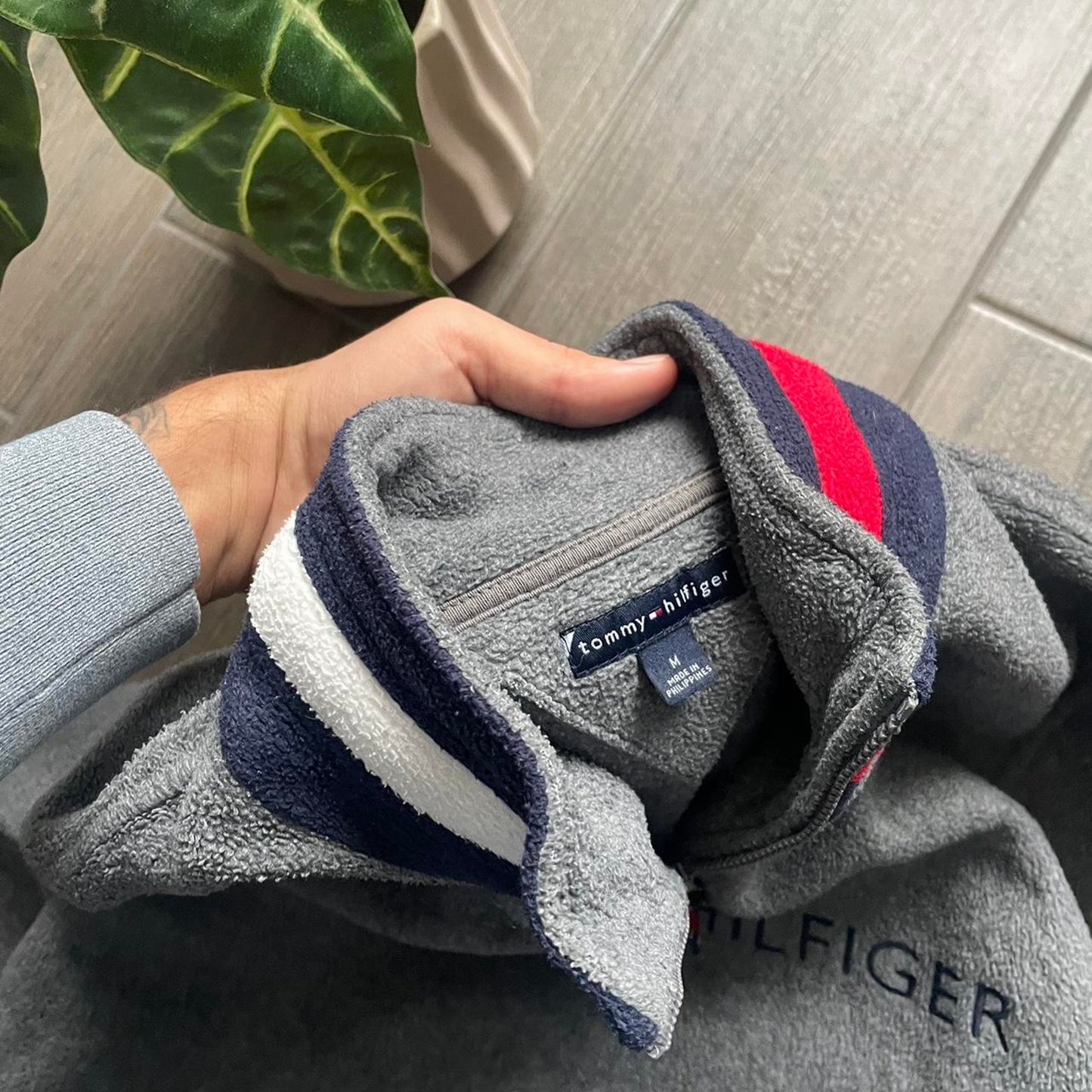 Tommy Hilfiger women vintage fleece jumper
