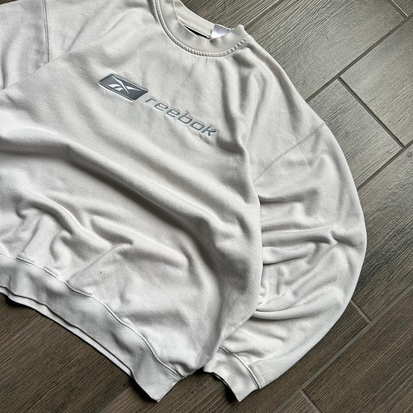 Reebok white oversized y2k sport XL sweatshirt