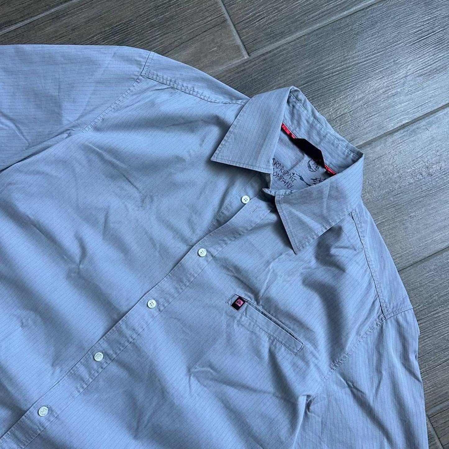 Y2K Quiksilver blue surf vintage shirt