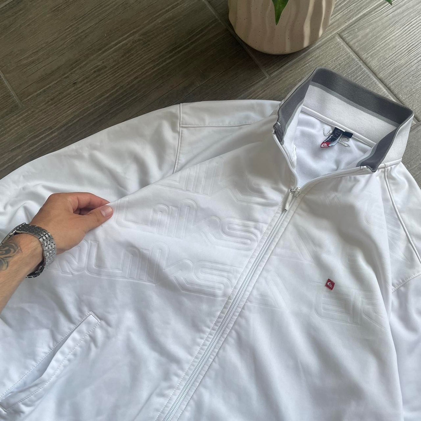 Quiksilver y2k white sport track top jumper