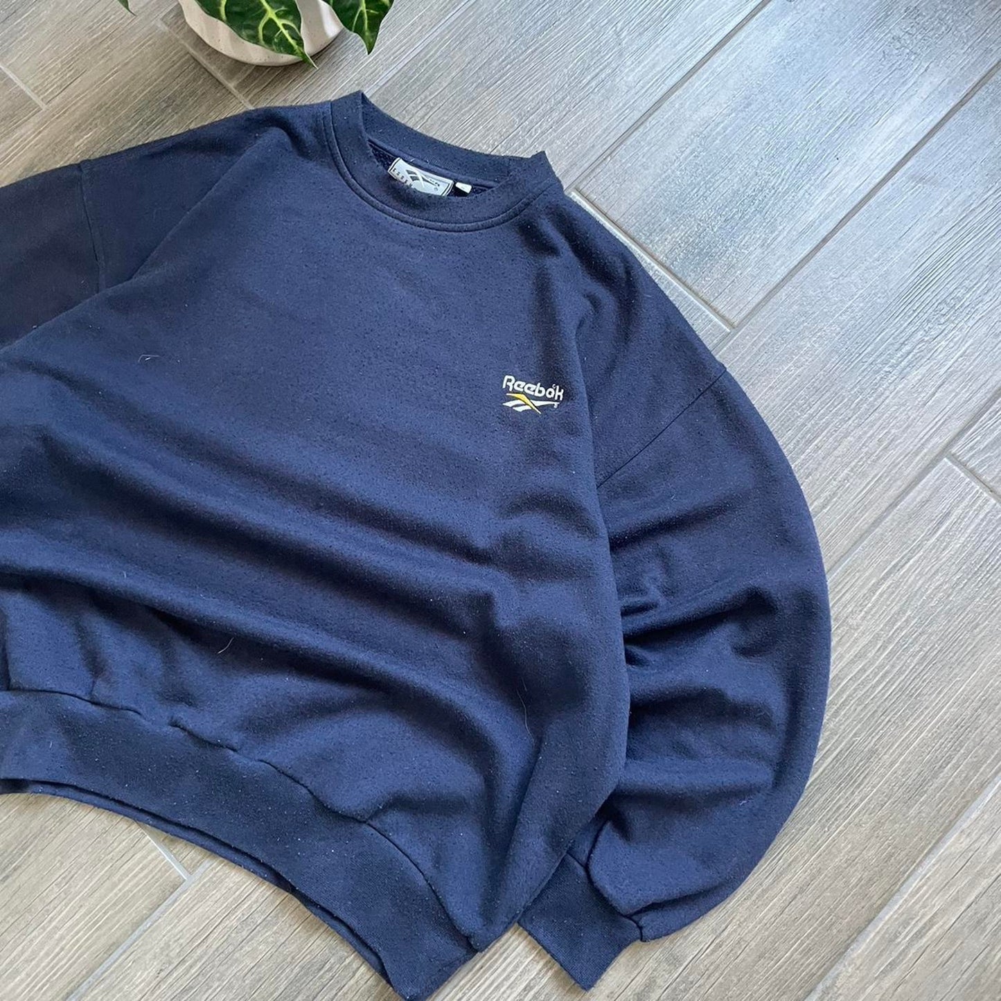 Reebok boxy fit y2k vintage sweatshirt
