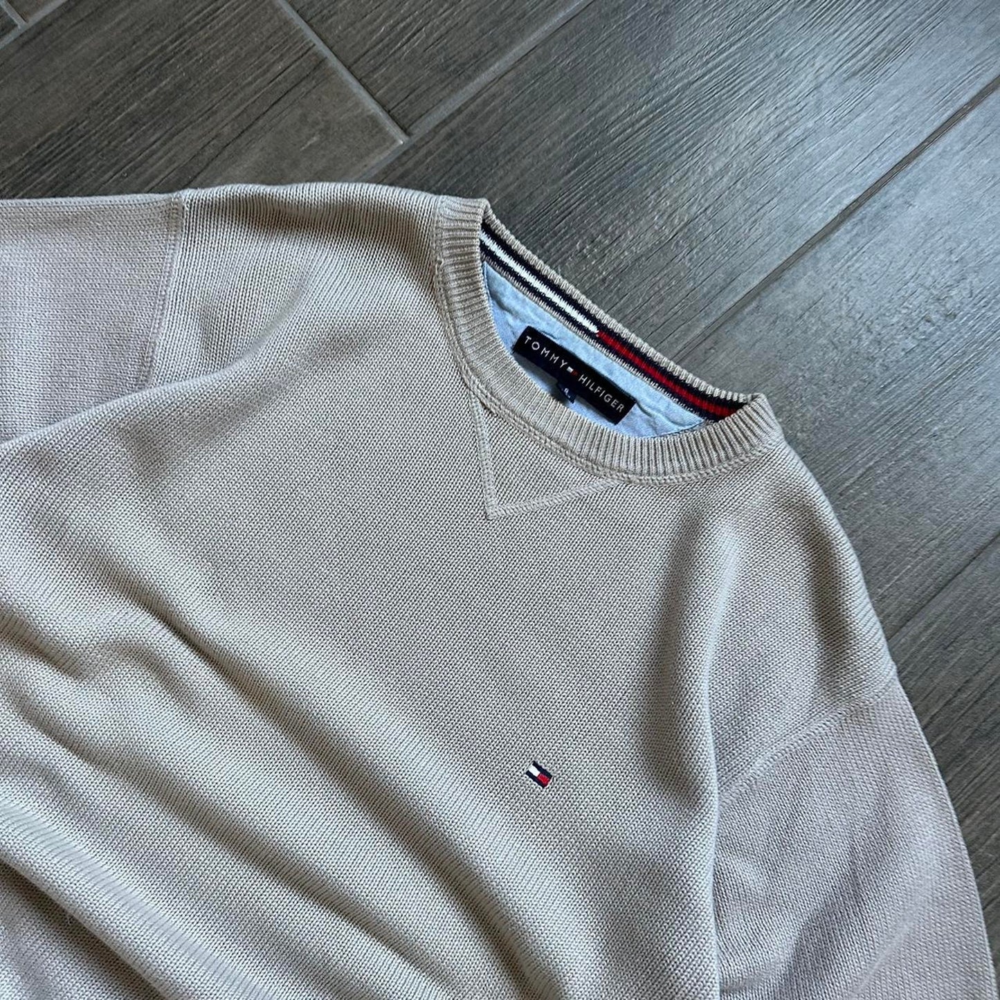 Tommy Hilfiger knitted beige cotton sweater