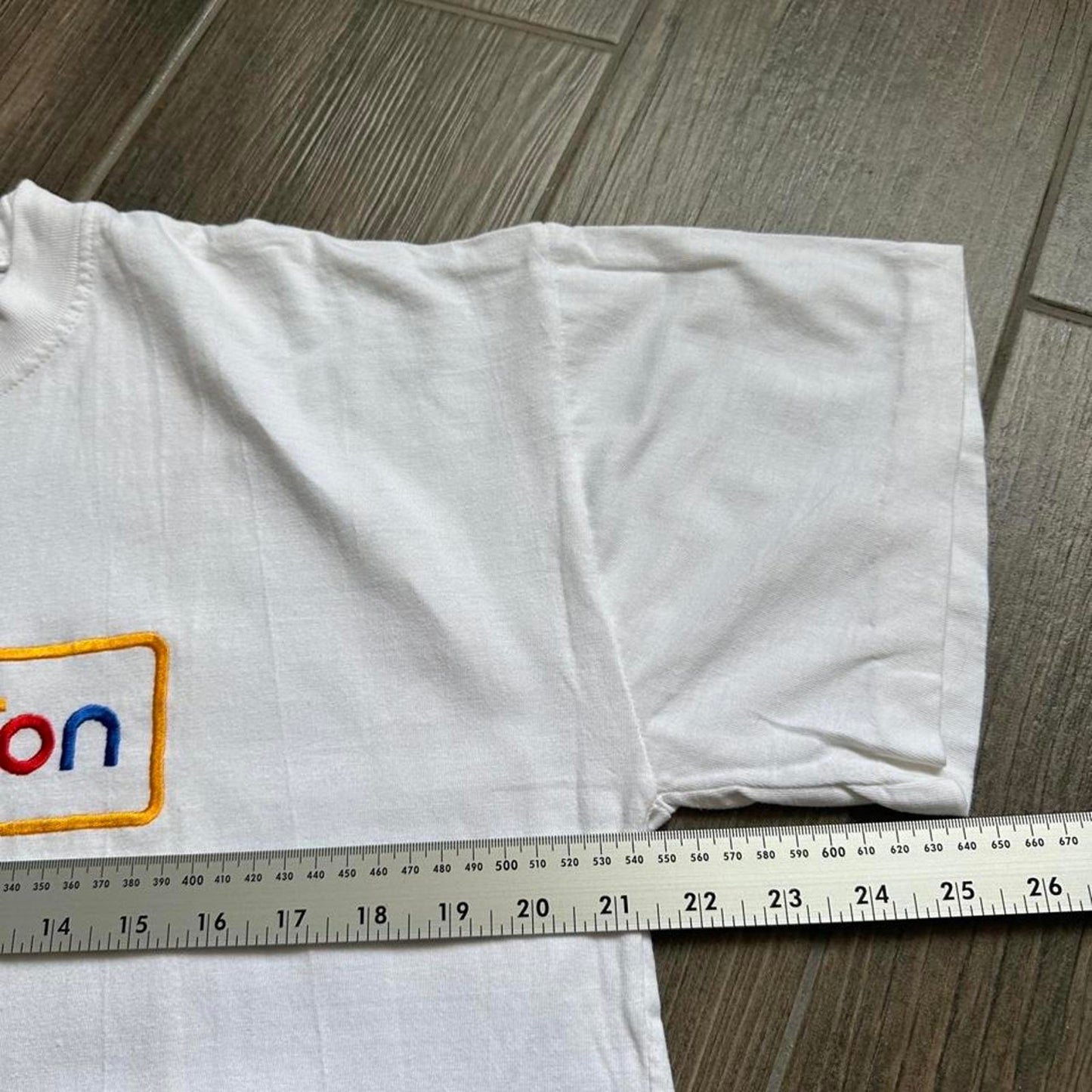 White vintage benetton t shirt