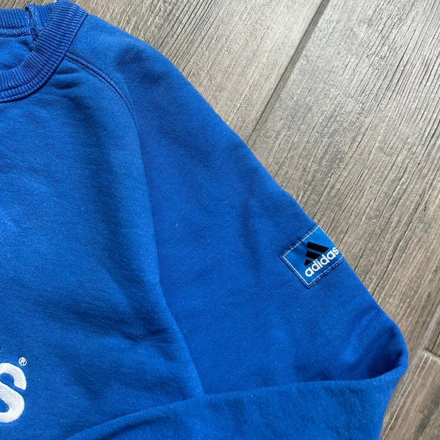 Adidas vintage big logo baggy
