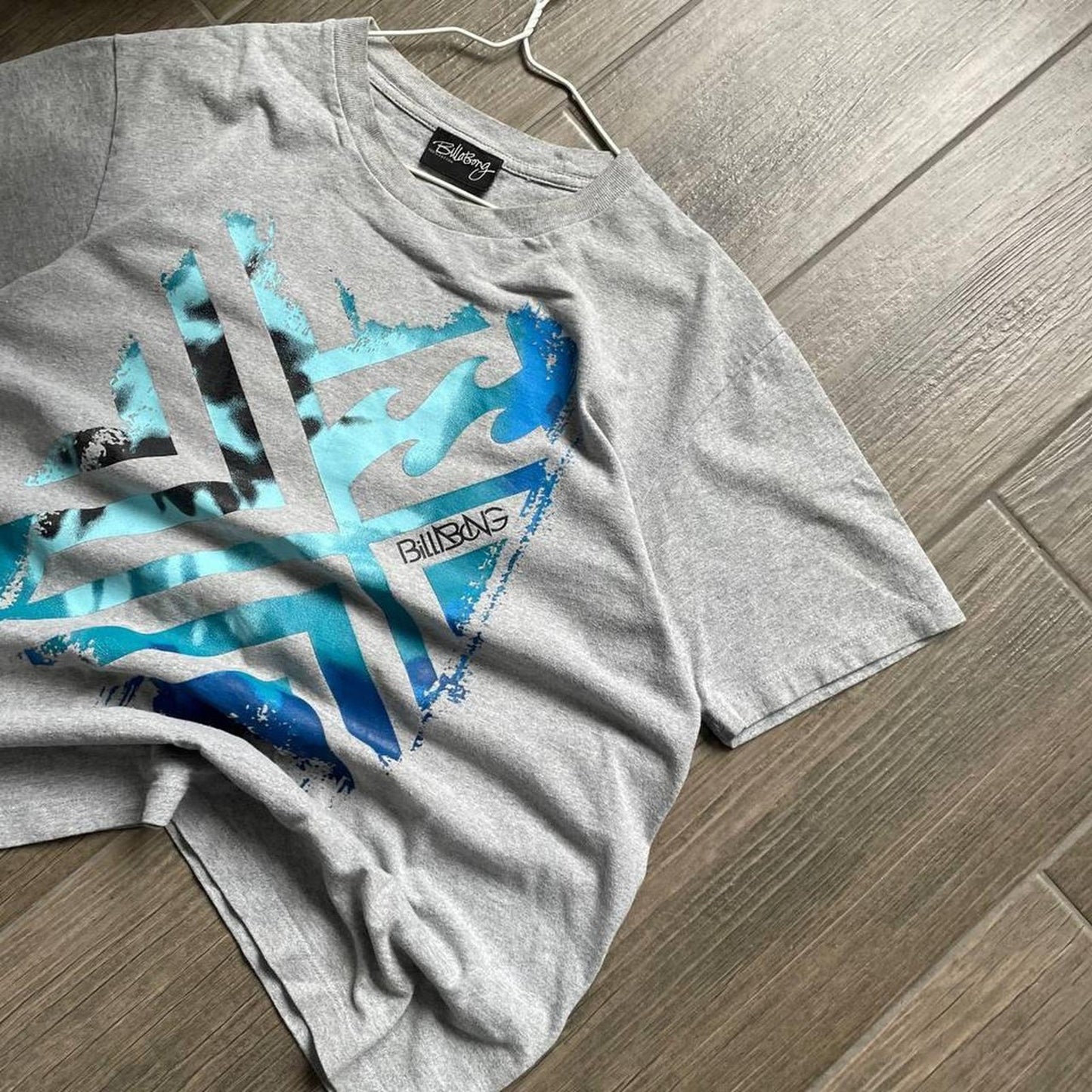 Billabong grey y2k japan style tee