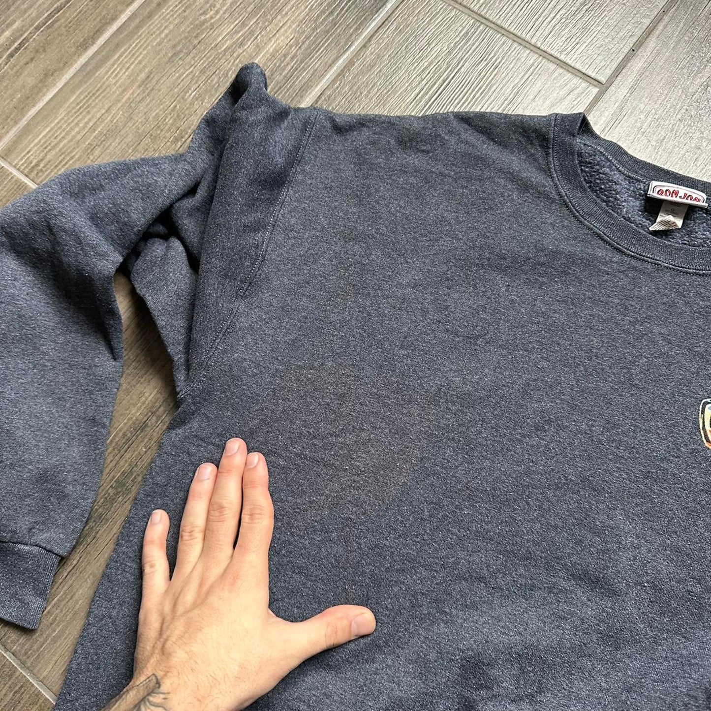 Ron Jon surf-wear baggy M-L sweatshirt